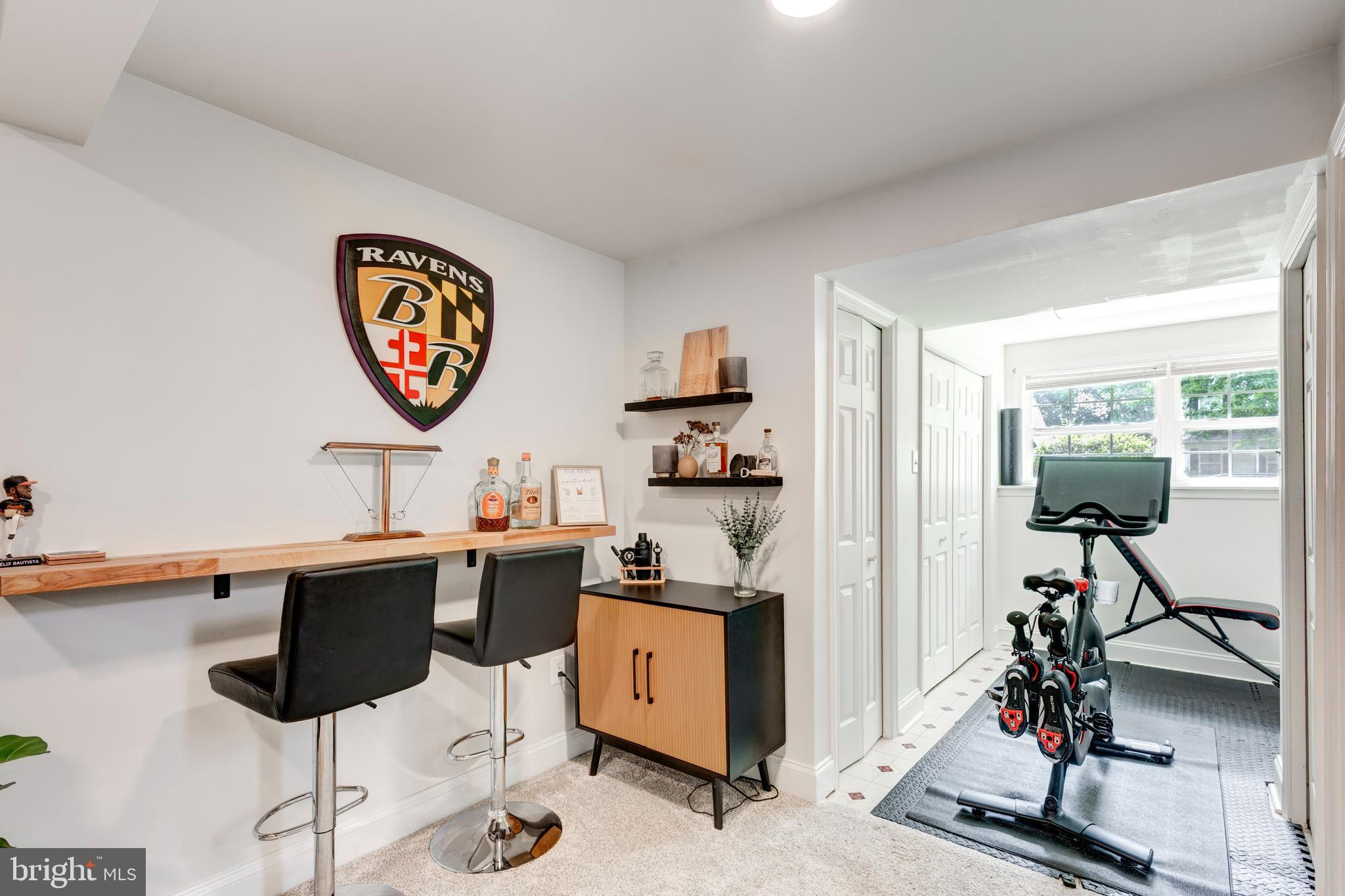 ROBERTS FIELD - Residential