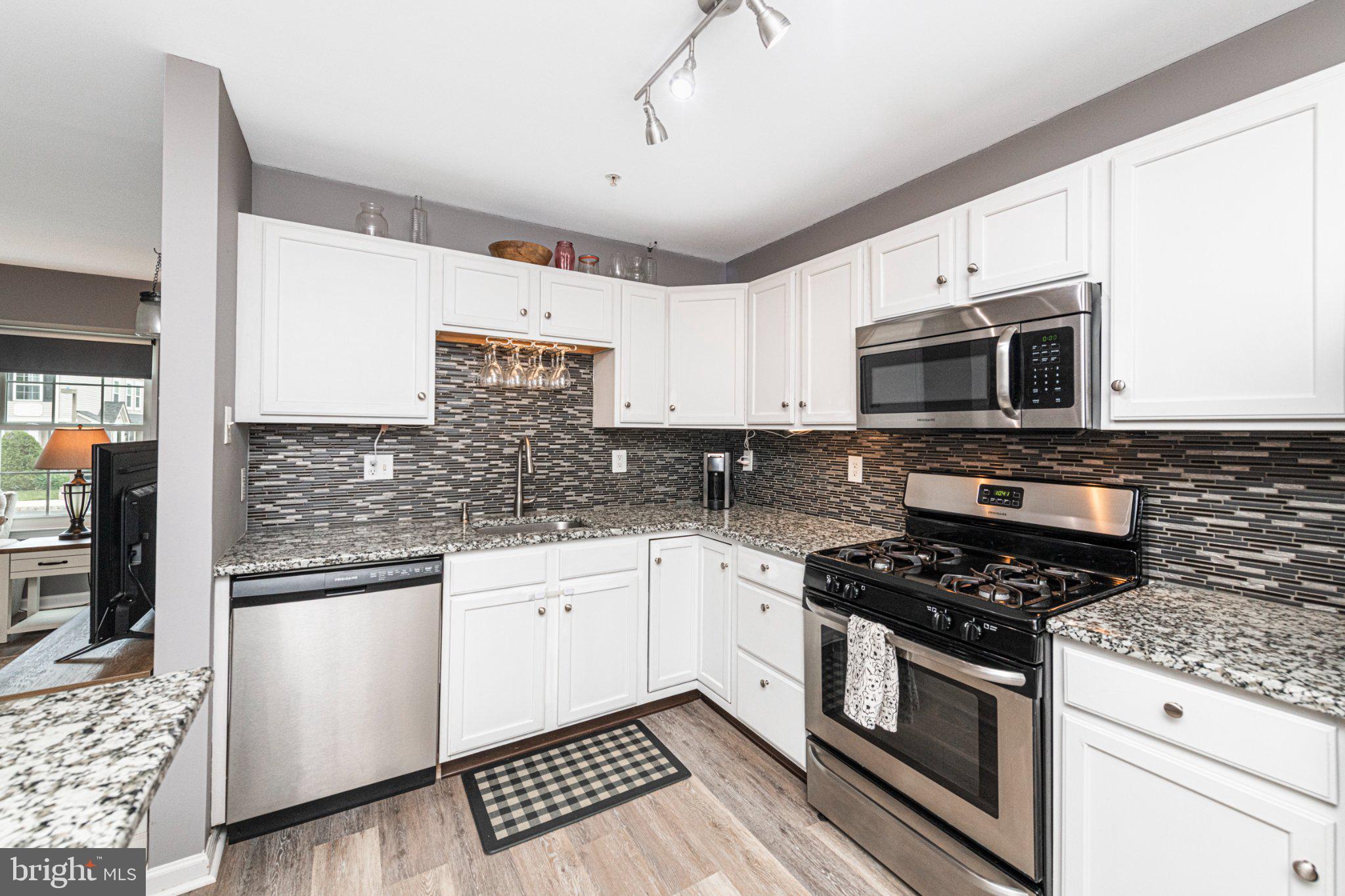 1703 BRIARWOOD COURT 1703