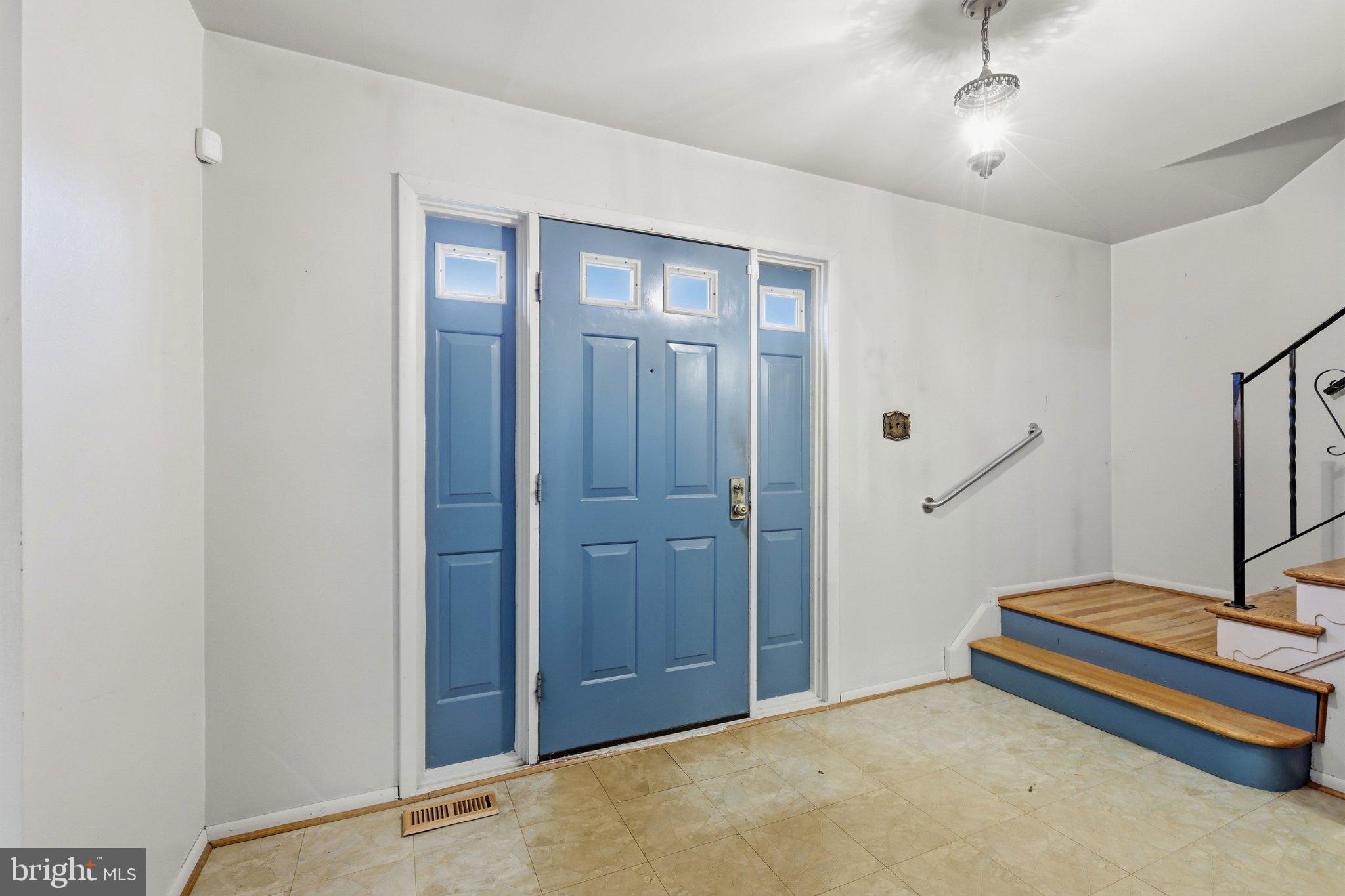 228 MIMOSA DRIVE