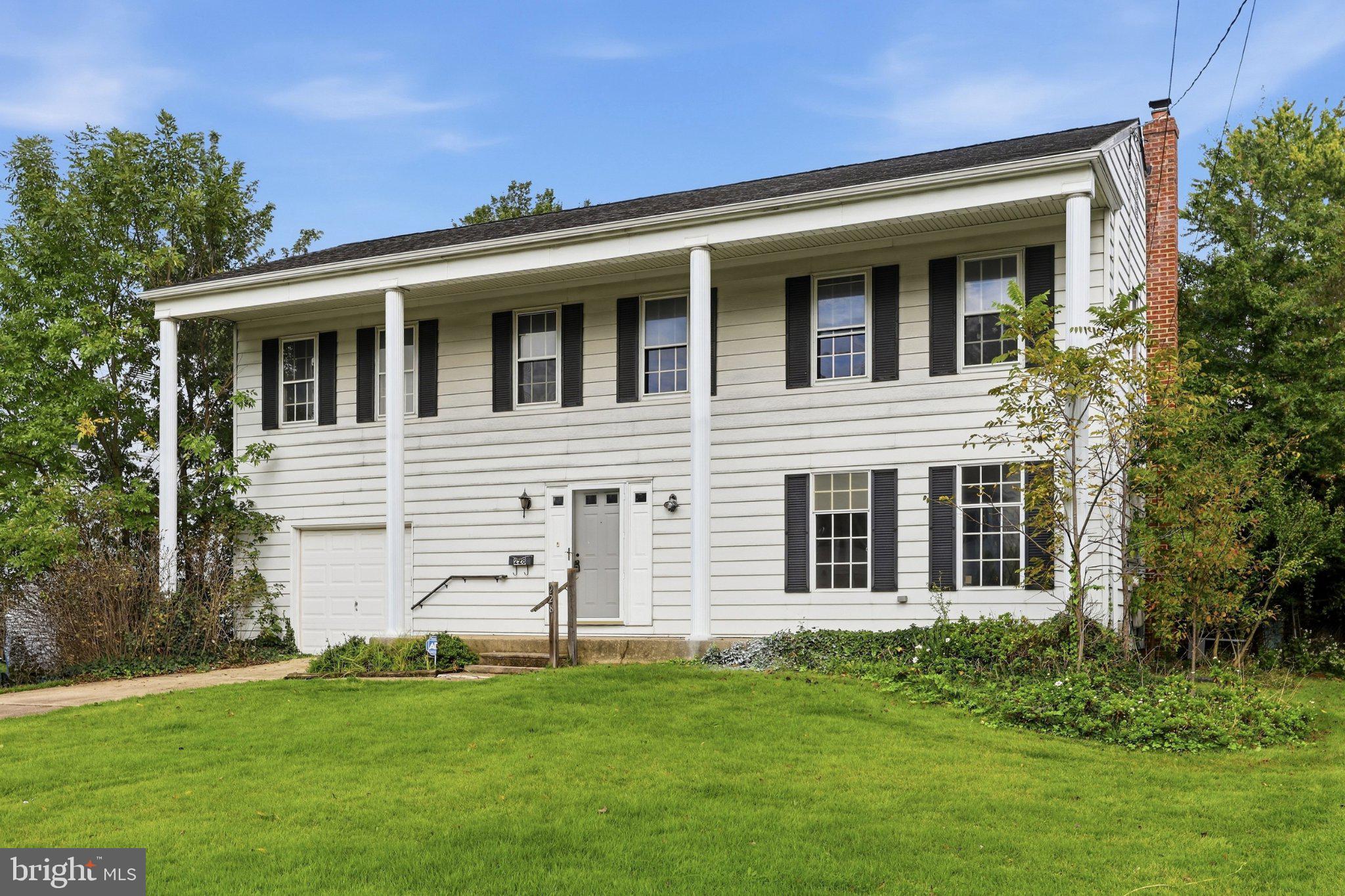 228 MIMOSA DRIVE