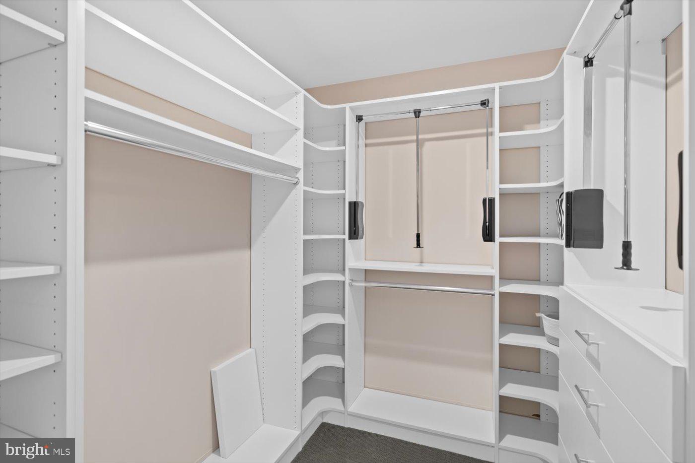 LAKE OF THE WOODS - Residential