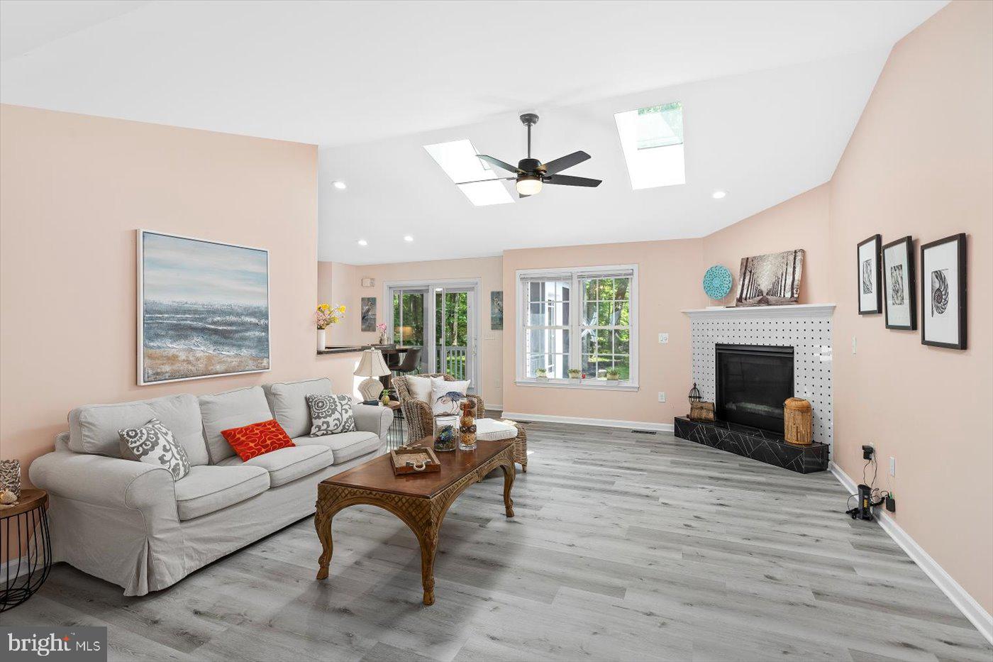 LAKE OF THE WOODS - Residential