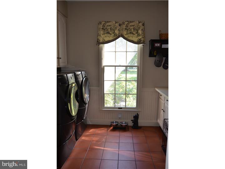 CHESHIRE KNOLL - Residential
