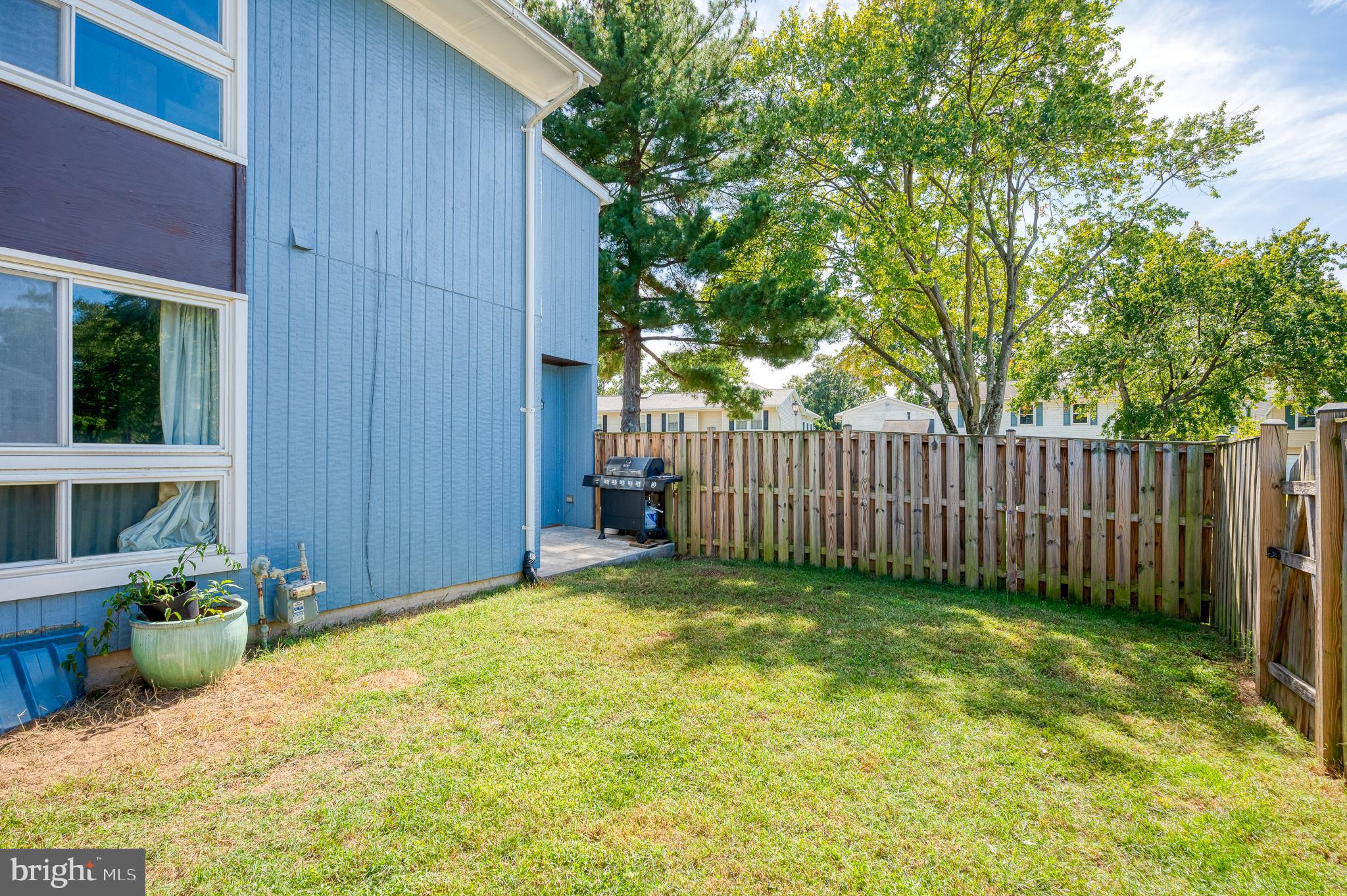 CROFTON MEADOWS - Residential