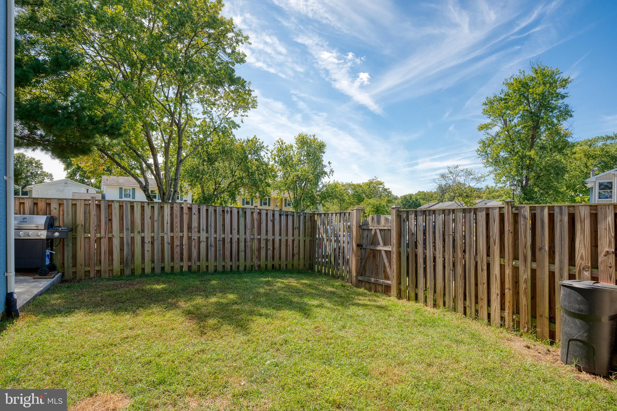 CROFTON MEADOWS - Residential