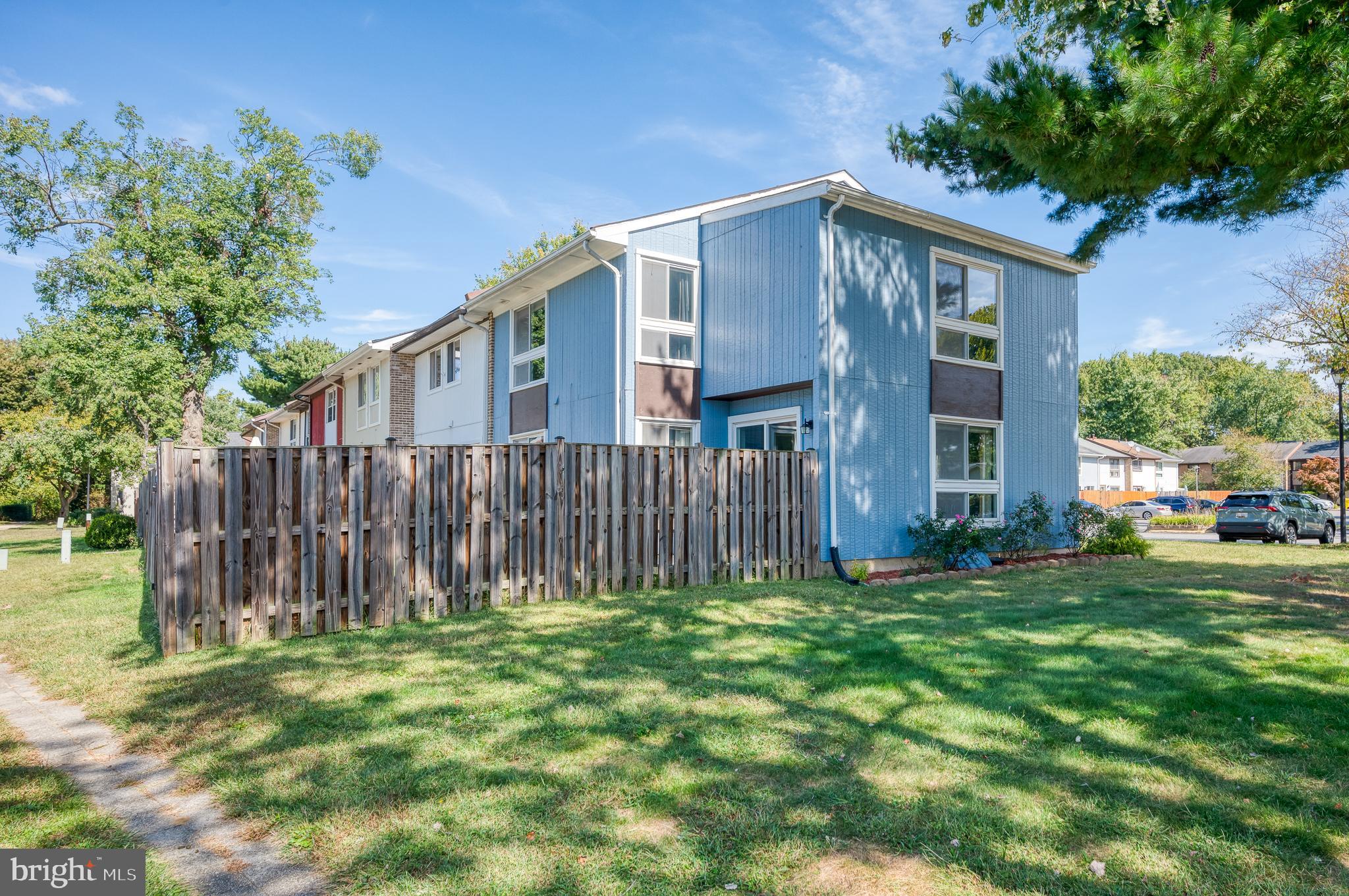 CROFTON MEADOWS - Residential