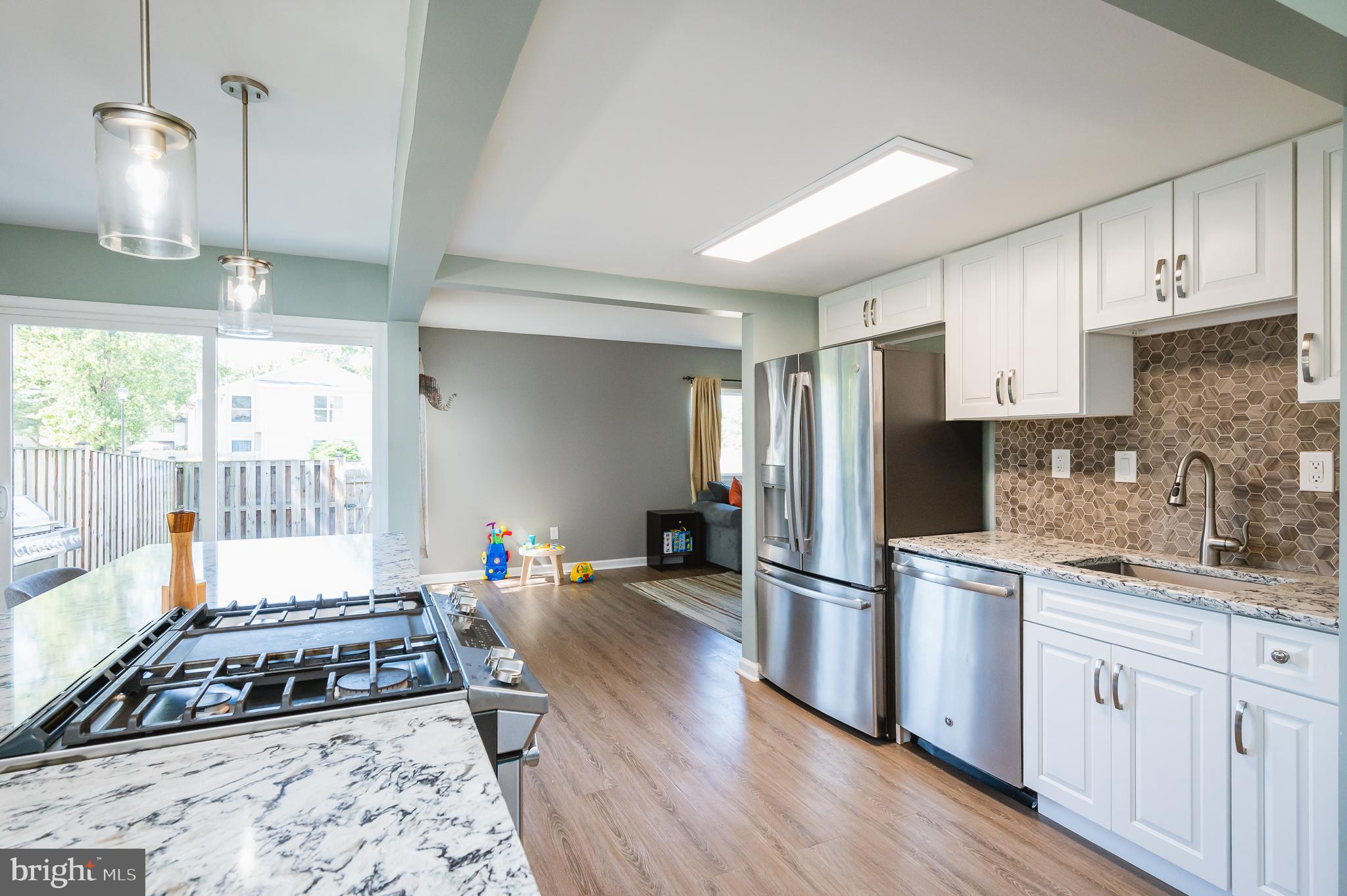 CROFTON MEADOWS - Residential