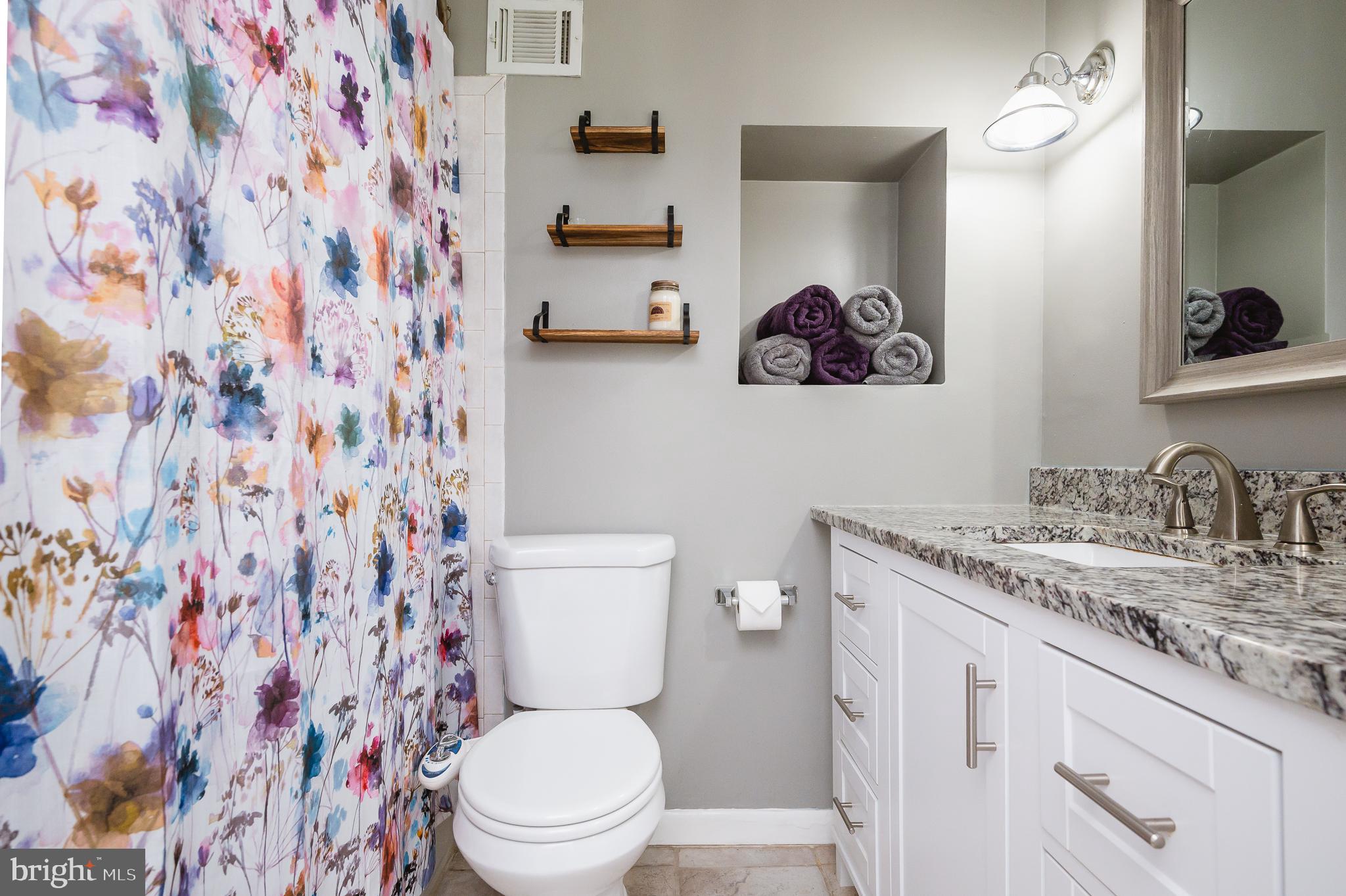 CROFTON MEADOWS - Residential