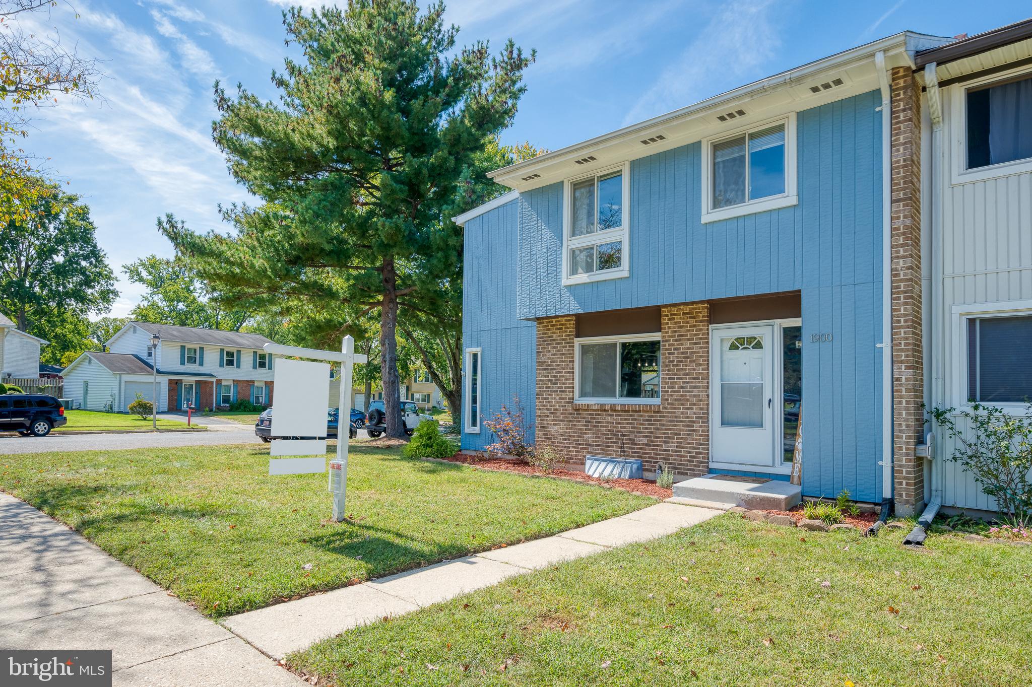 CROFTON MEADOWS - Residential