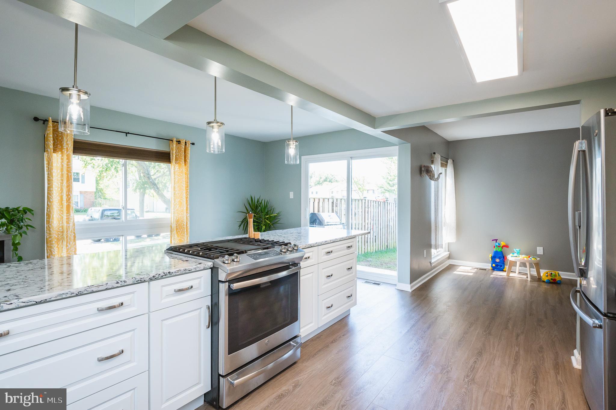 CROFTON MEADOWS - Residential