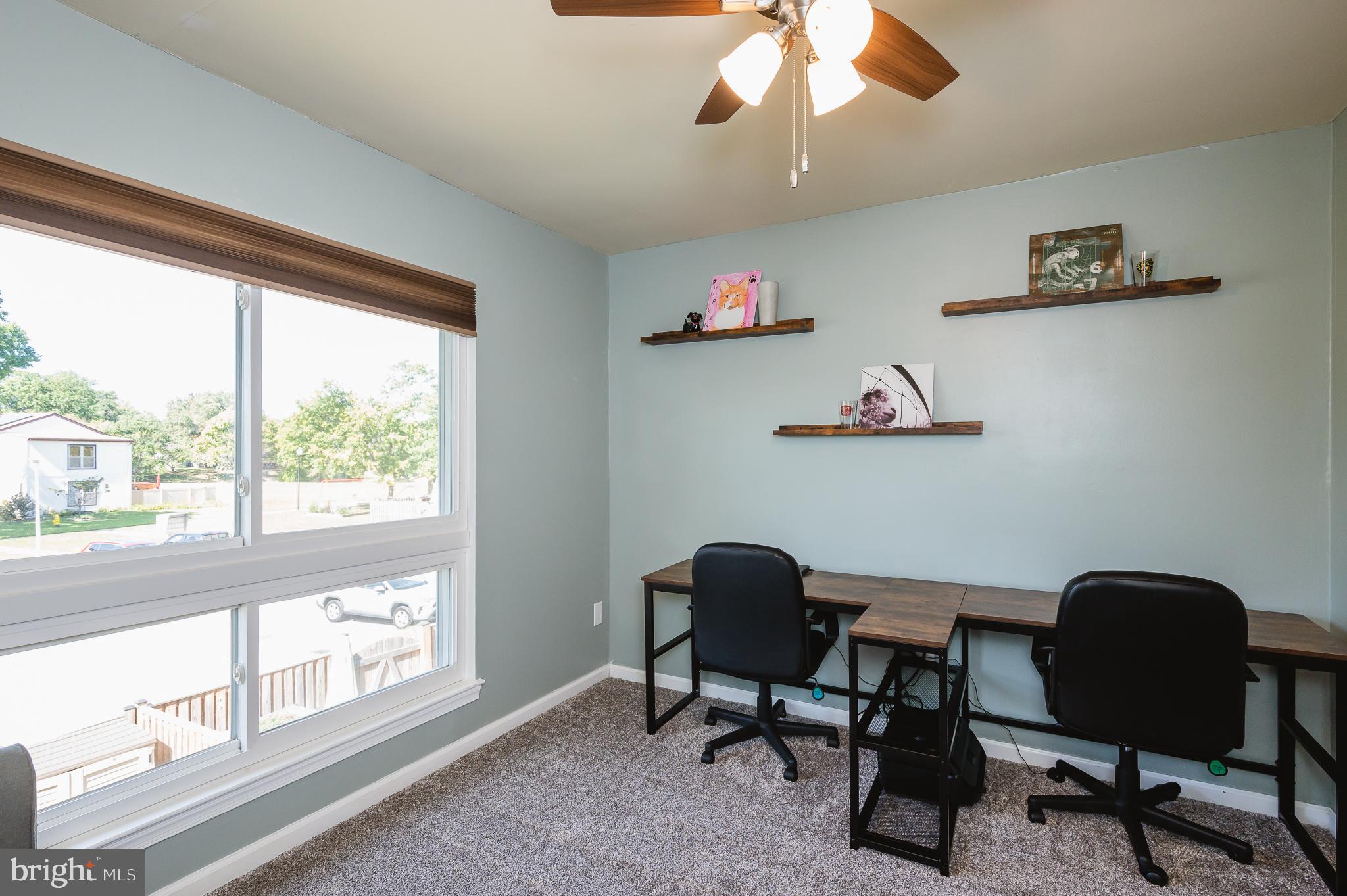 CROFTON MEADOWS - Residential