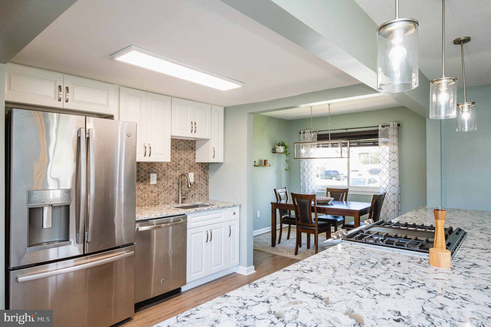 CROFTON MEADOWS - Residential