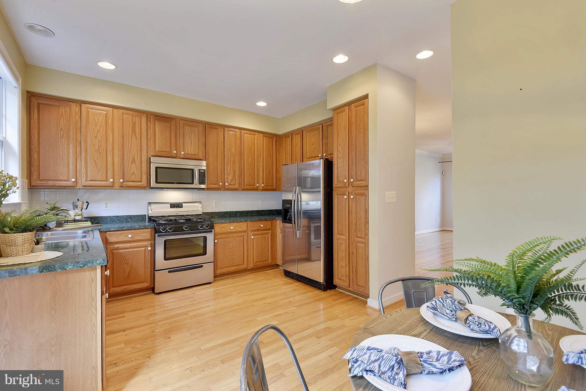 DALE CITY - Residential