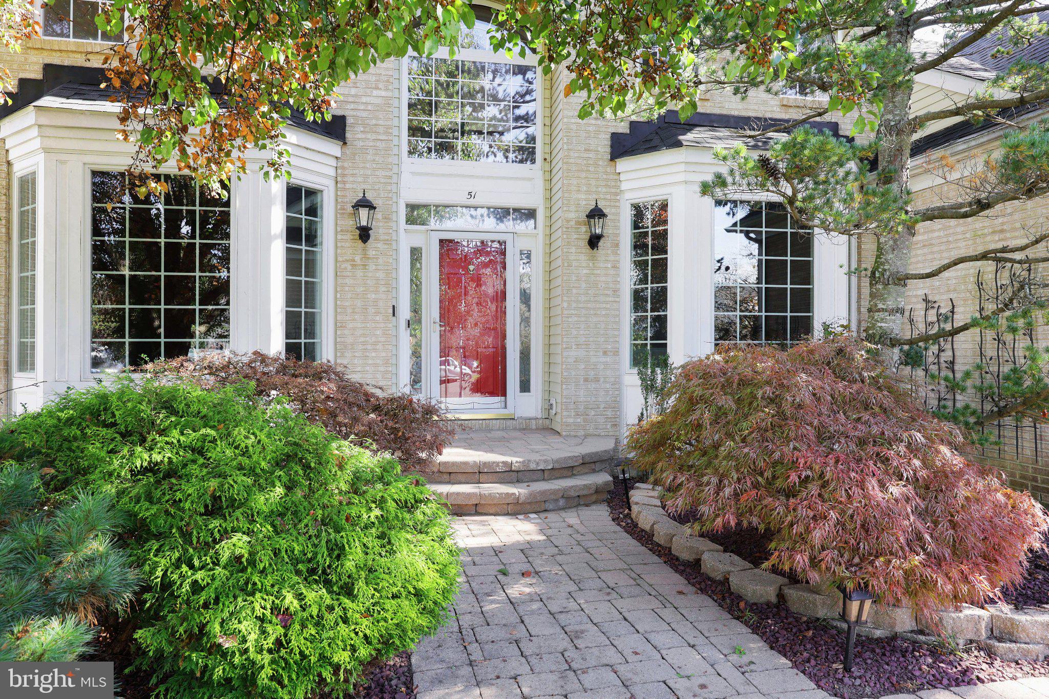 51 STONEHEDGE DRIVE