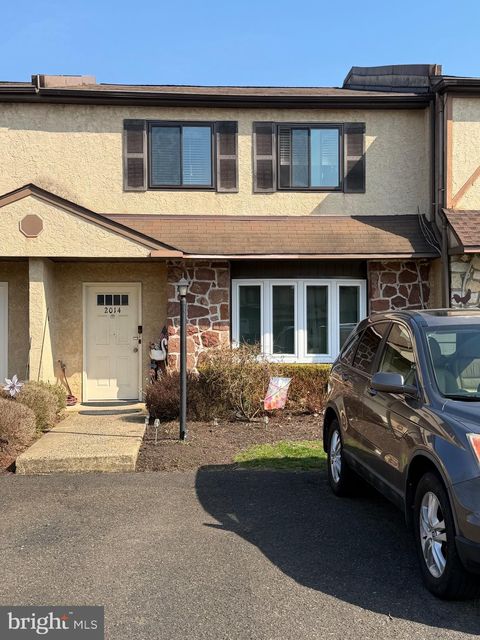 Multifamily For Sale - 2014 Jason Drive<br/> HUNTINGDON VALLEY, PA 19006