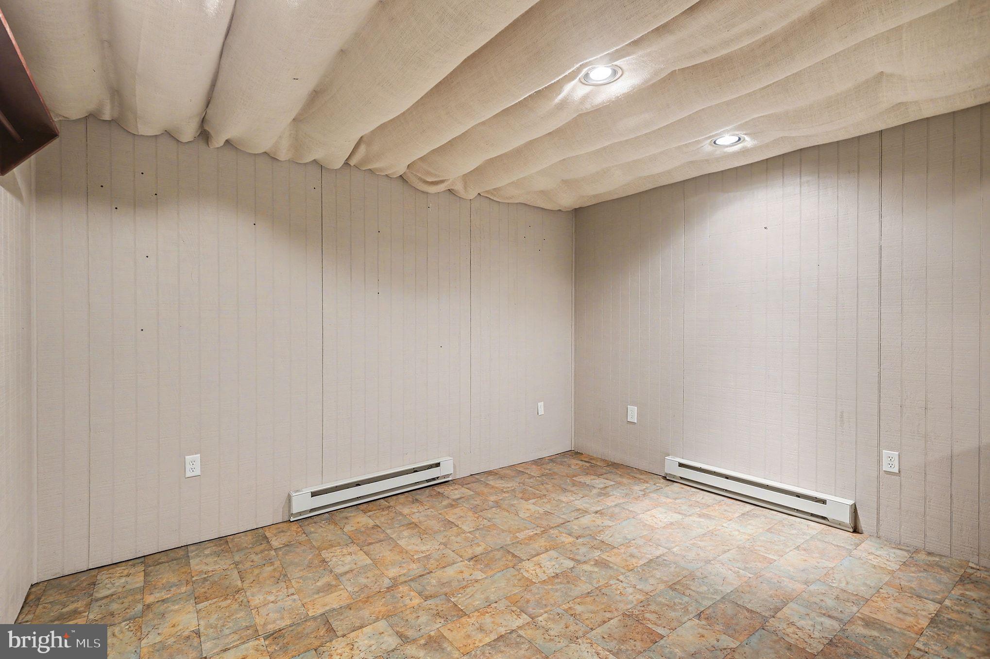 BOWMANS VILLAGE - Residential