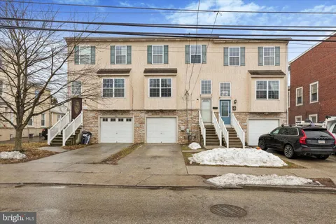 630 E Marshall Street, Norristown, PA MLS: PAMC2169460
