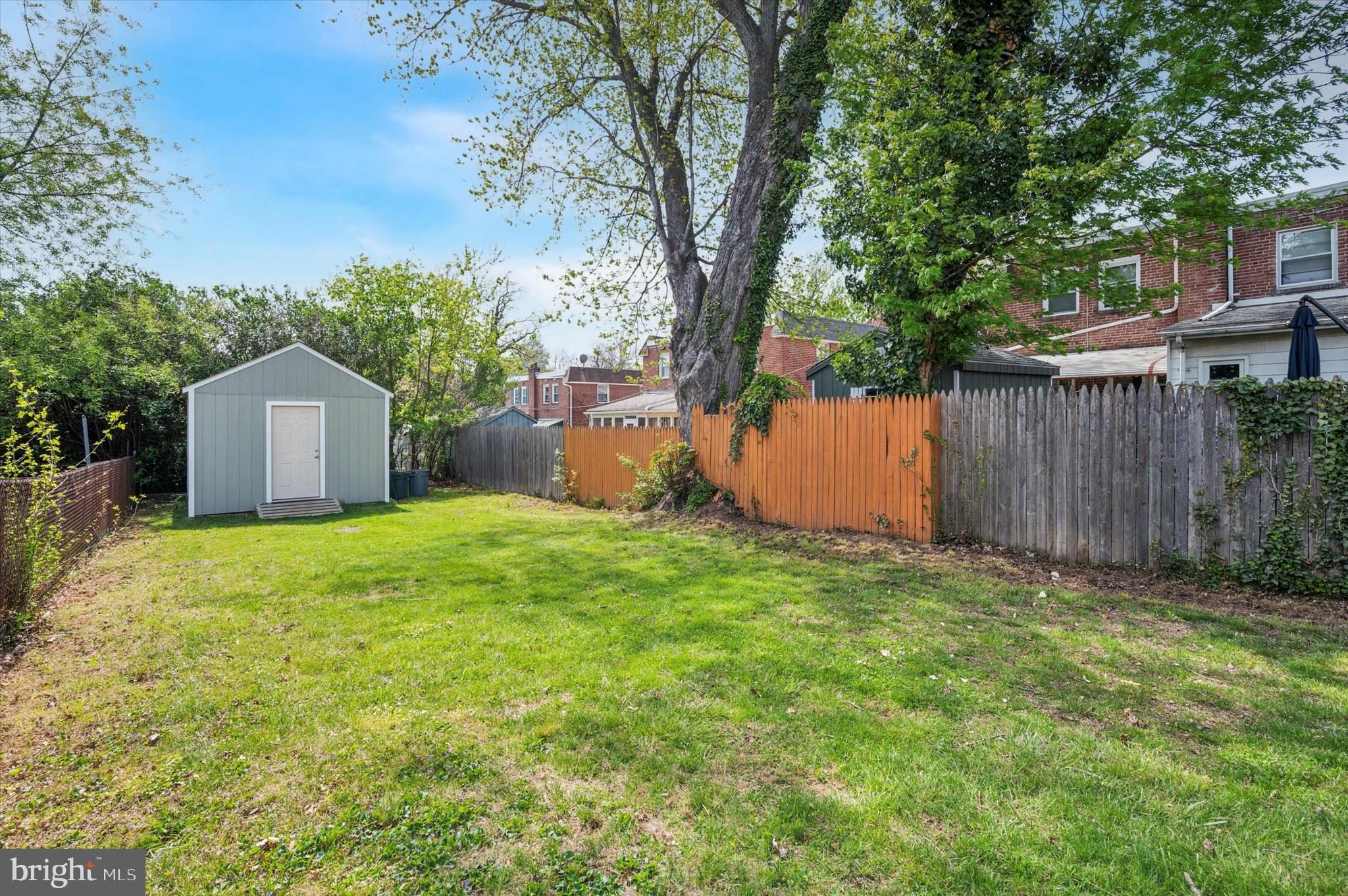 LEEDOM ESTS - Residential