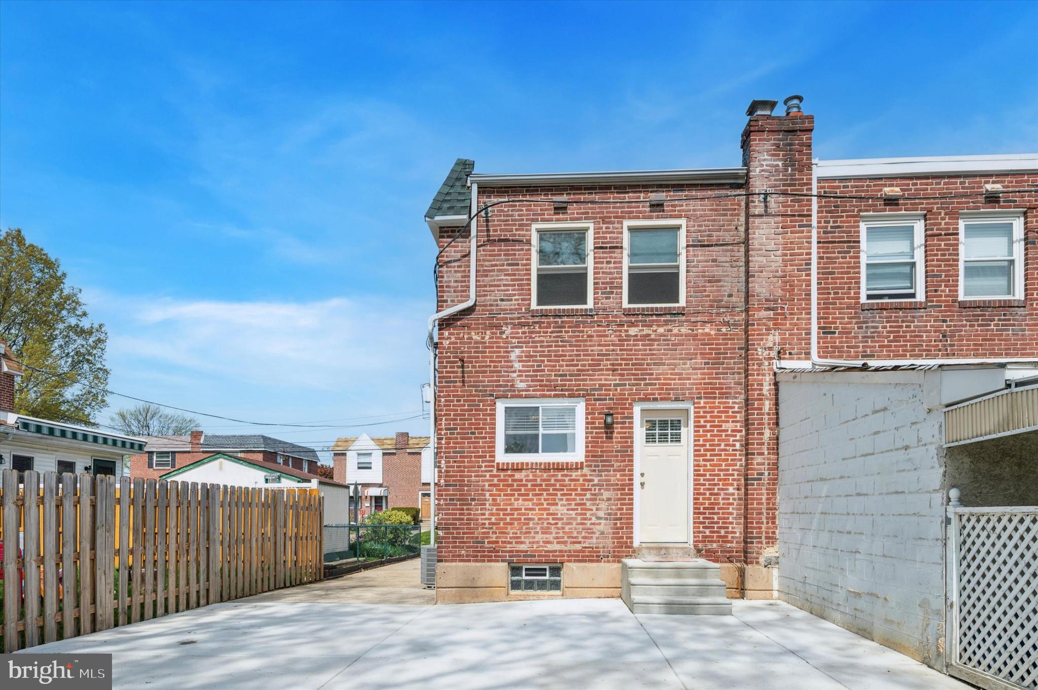 LEEDOM ESTS - Residential