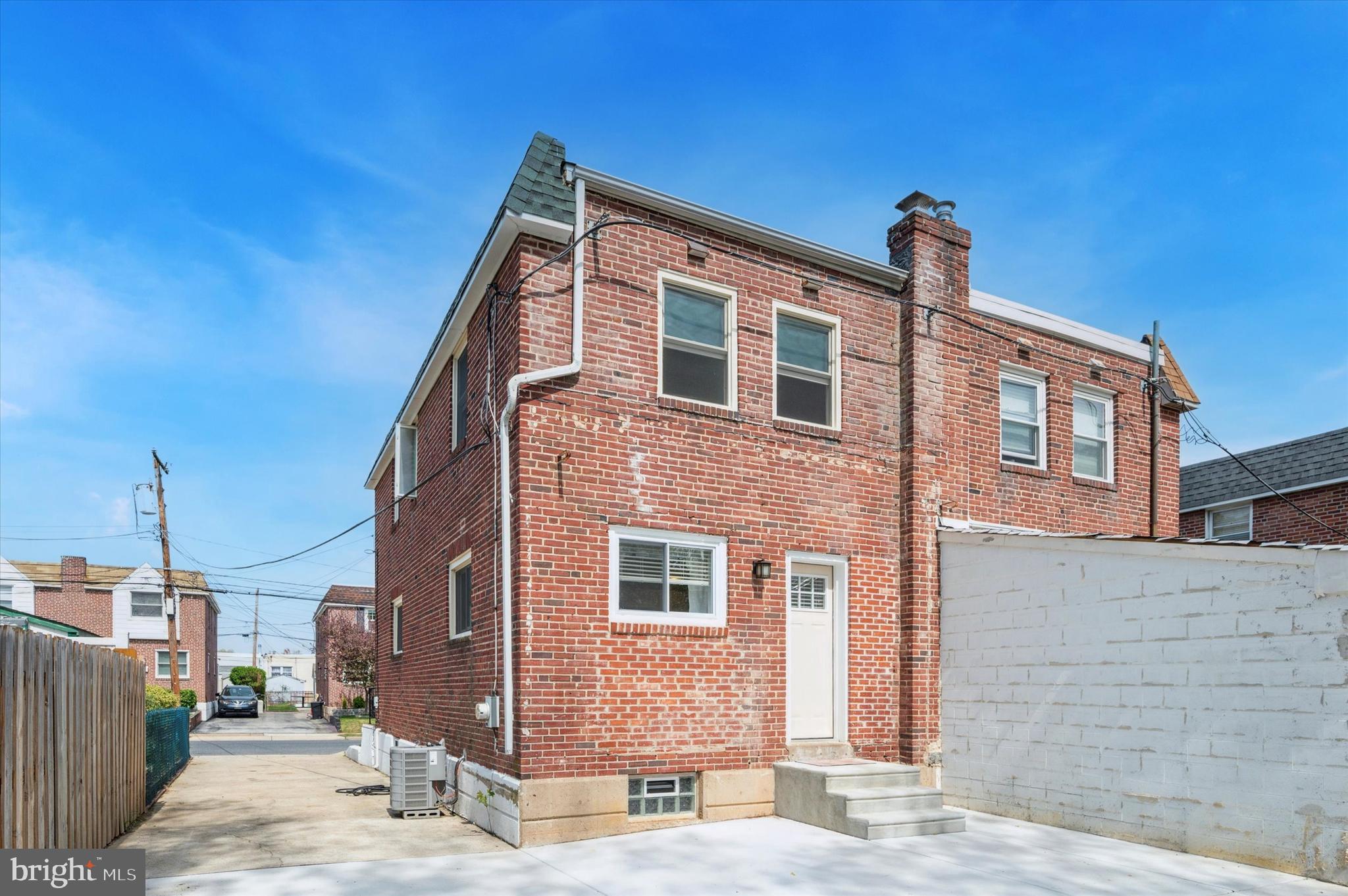 LEEDOM ESTS - Residential