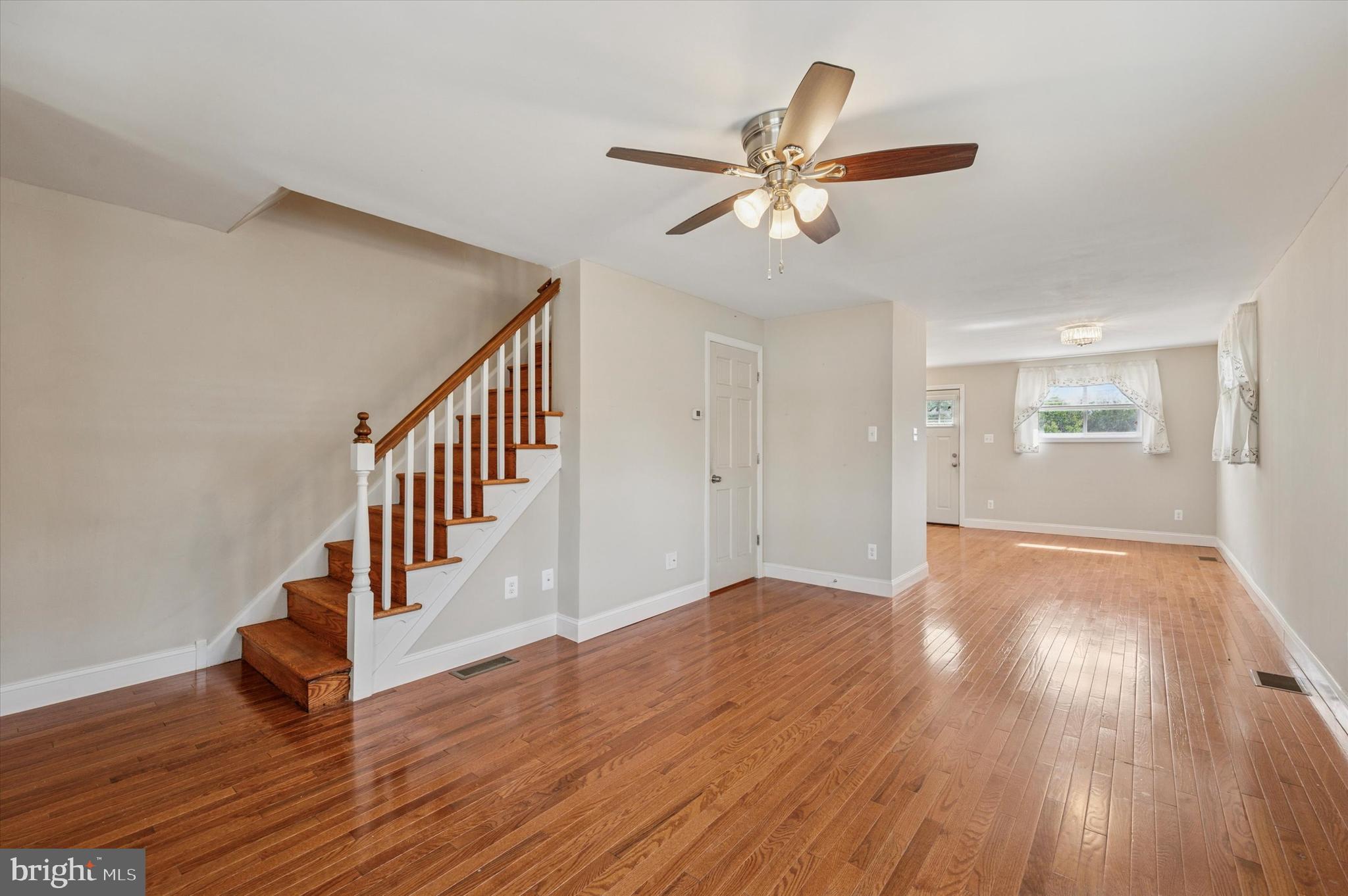 LEEDOM ESTS - Residential