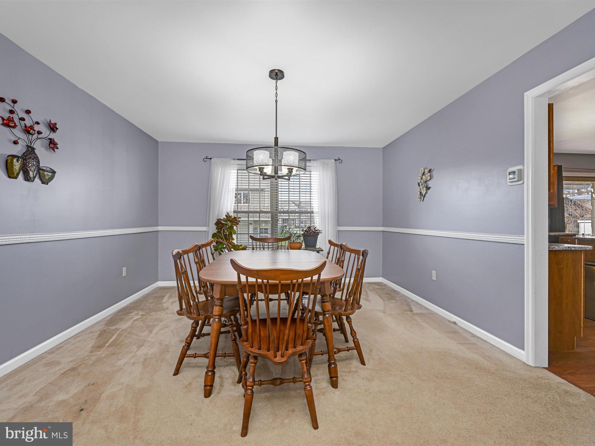 LINCOLNS MEADOW - Residential