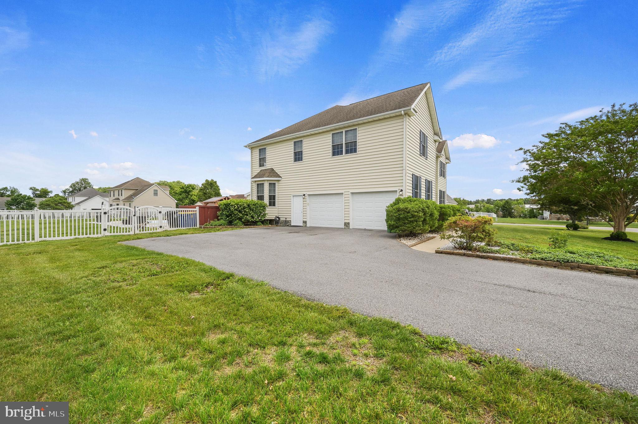 20 DOE HILL COURT