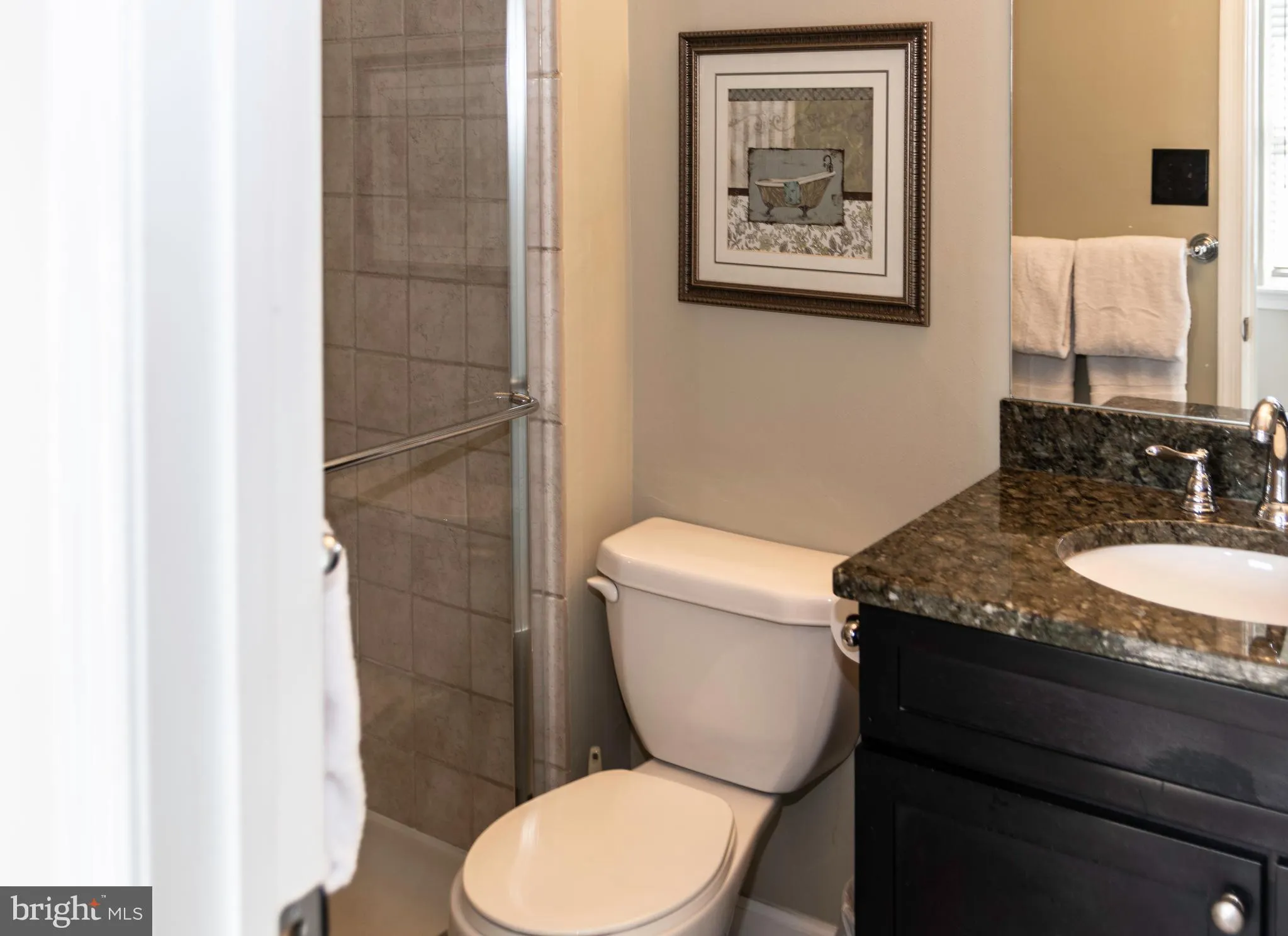 Voorhees, New Jersey 08043, United States, 3 Bedrooms Bedrooms, ,3 BathroomsBathrooms,Residential,Pending,77057