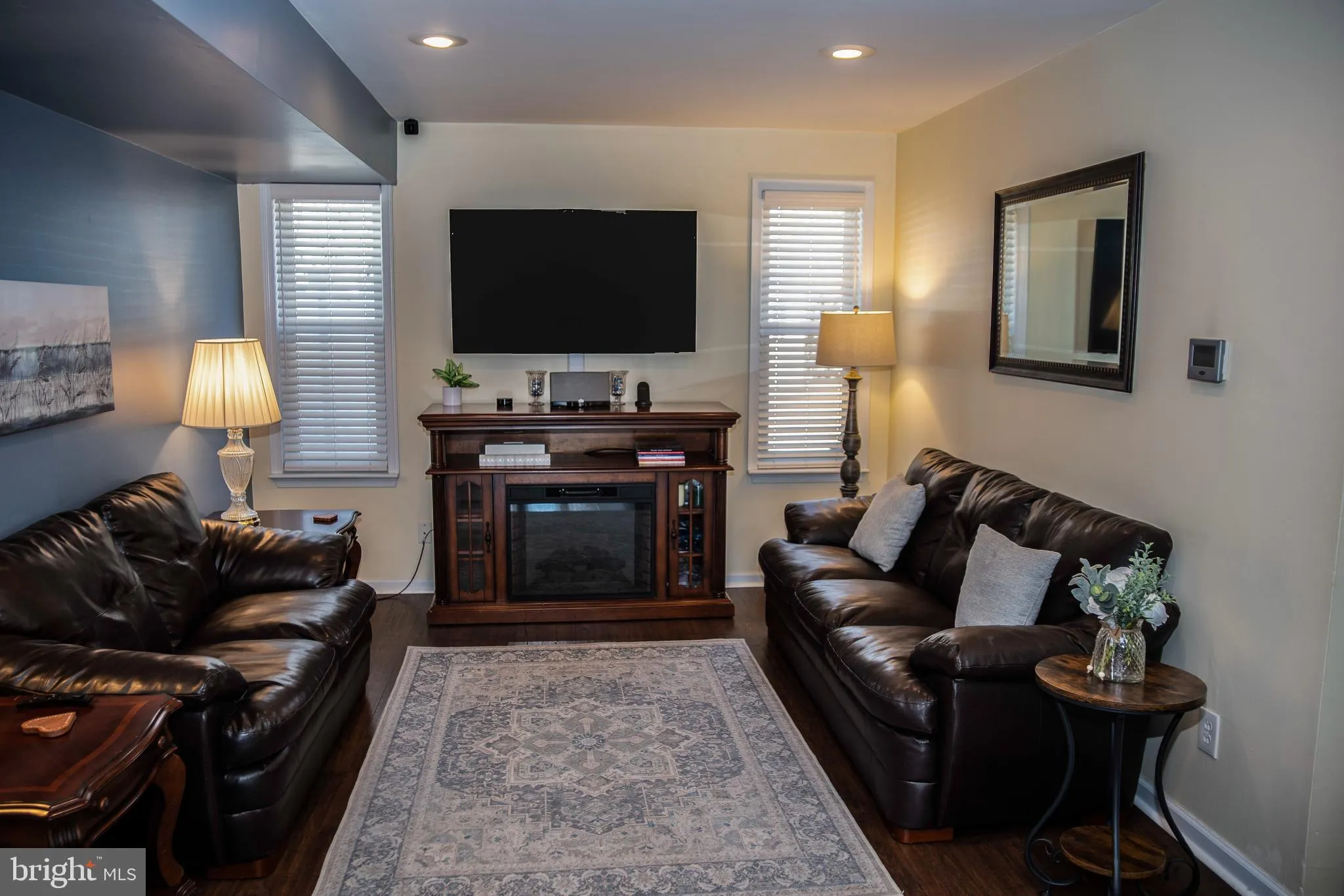 Voorhees, New Jersey 08043, United States, 3 Bedrooms Bedrooms, ,3 BathroomsBathrooms,Residential,Pending,77057