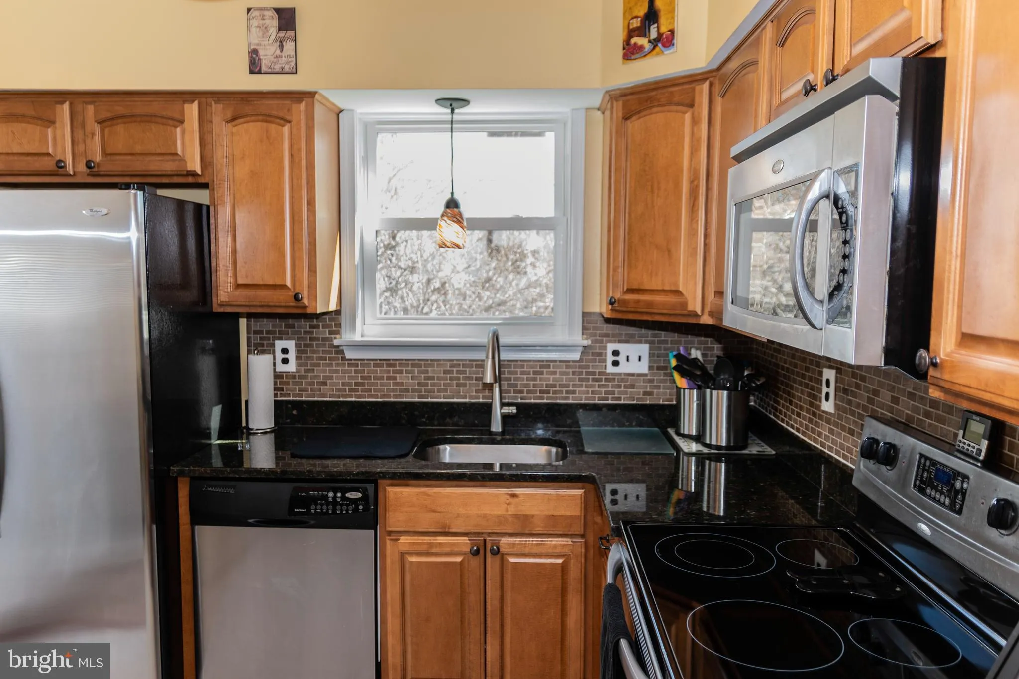 Voorhees, New Jersey 08043, United States, 3 Bedrooms Bedrooms, ,3 BathroomsBathrooms,Residential,Pending,77057