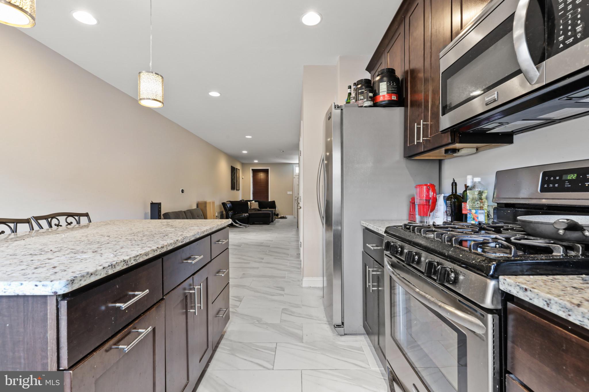 EAGER PARK TOWNHOMES - Residential Lease