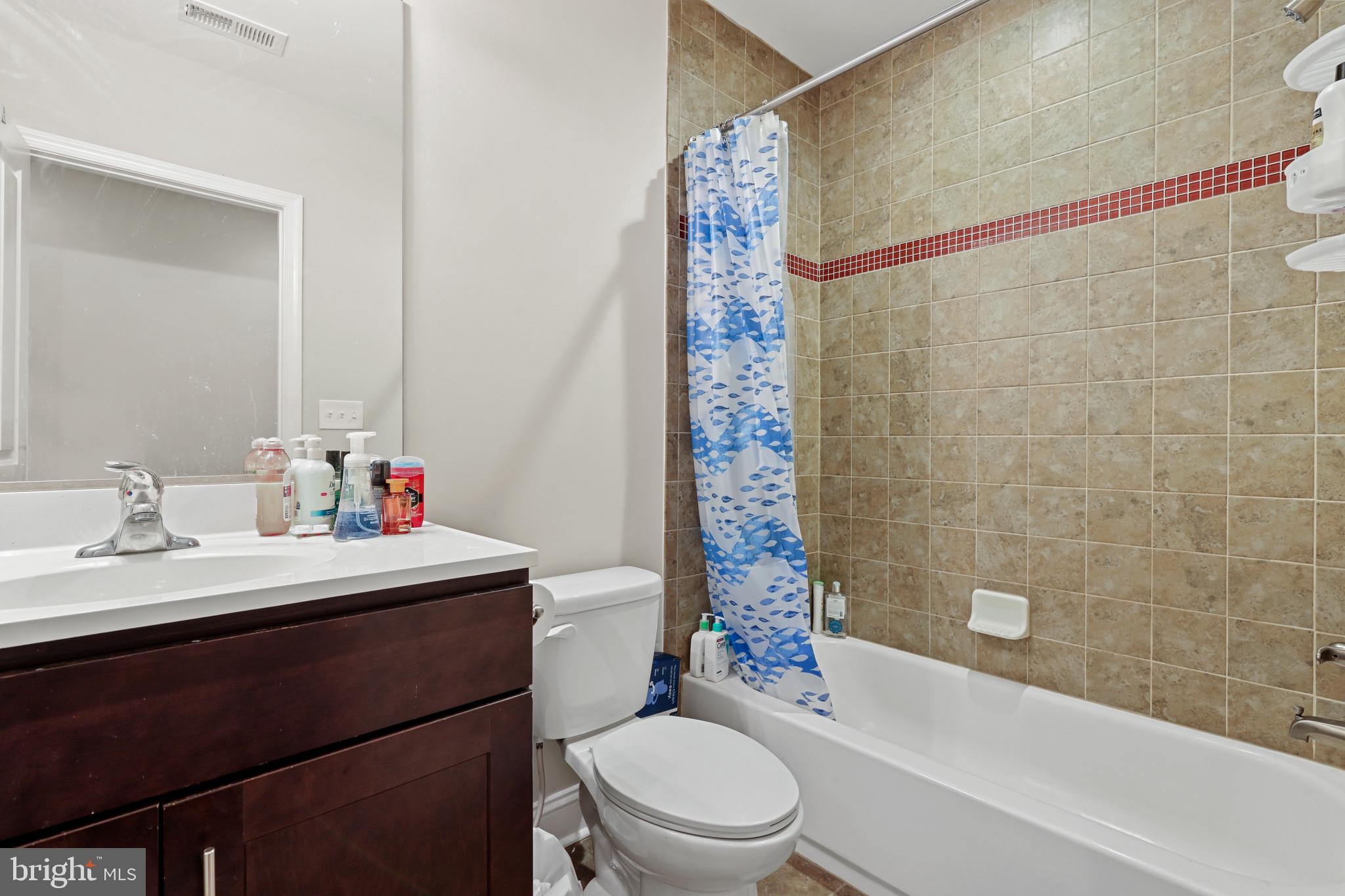 EAGER PARK TOWNHOMES - Residential Lease