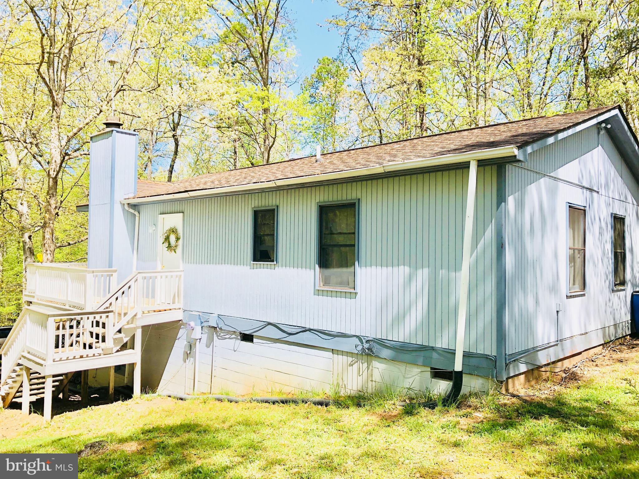 LAKE LAND - Residential