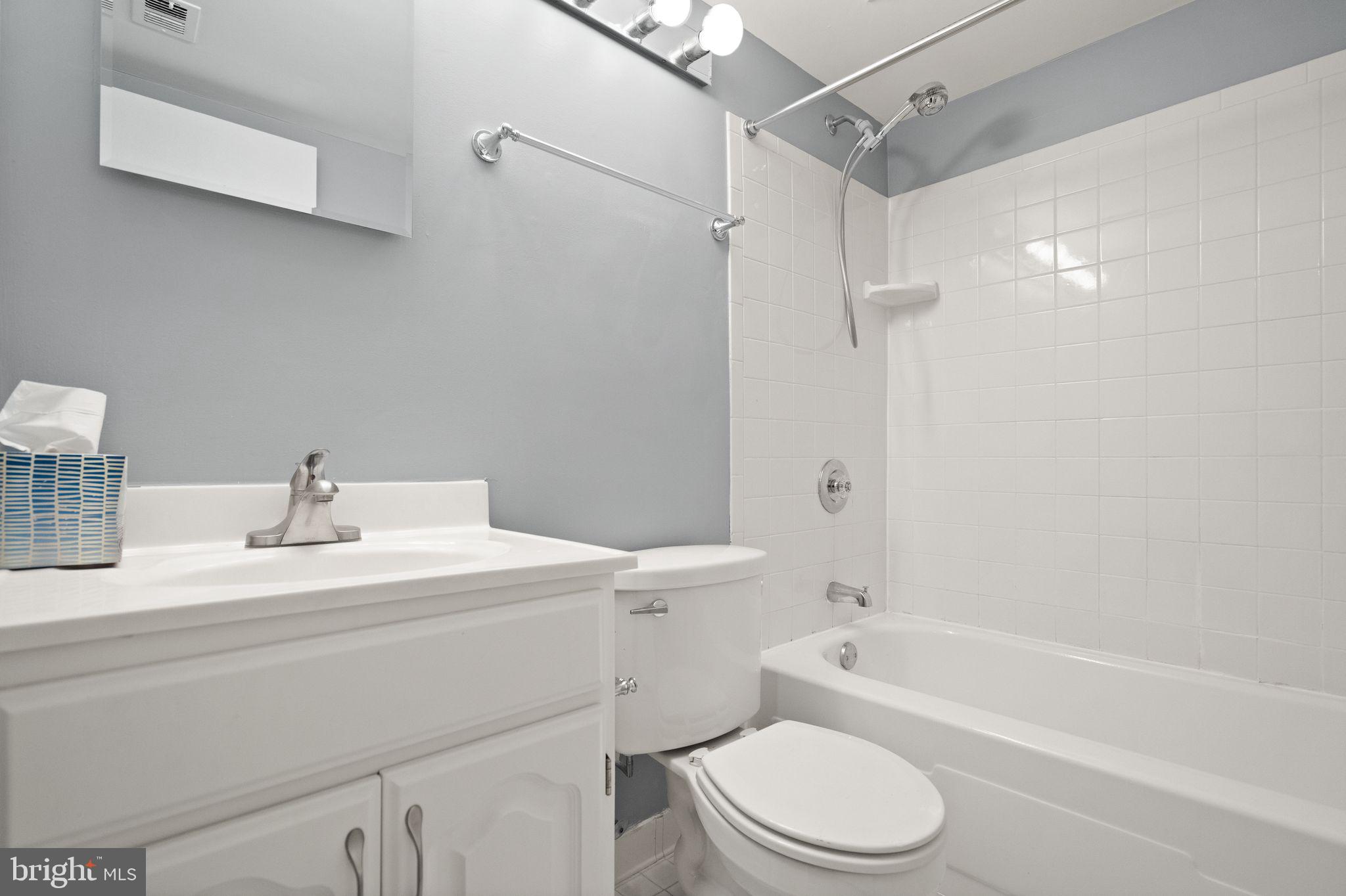 BENTANA PARK - Residential