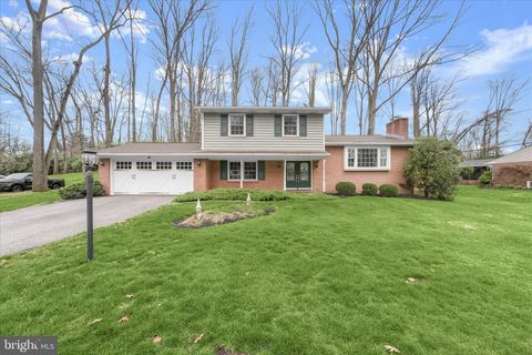 1146 VALLEY DRIVE PASADENA MD 21122