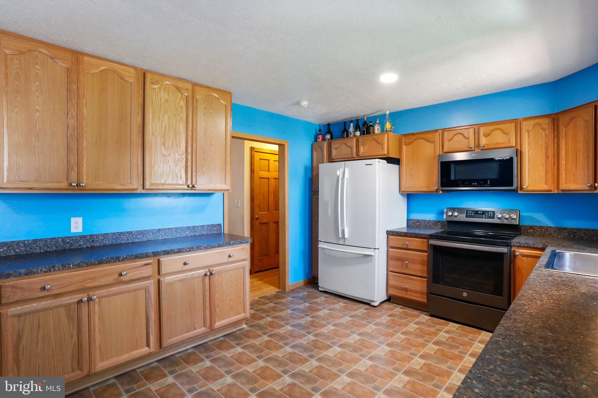 MADISON HEIGHTS - Residential