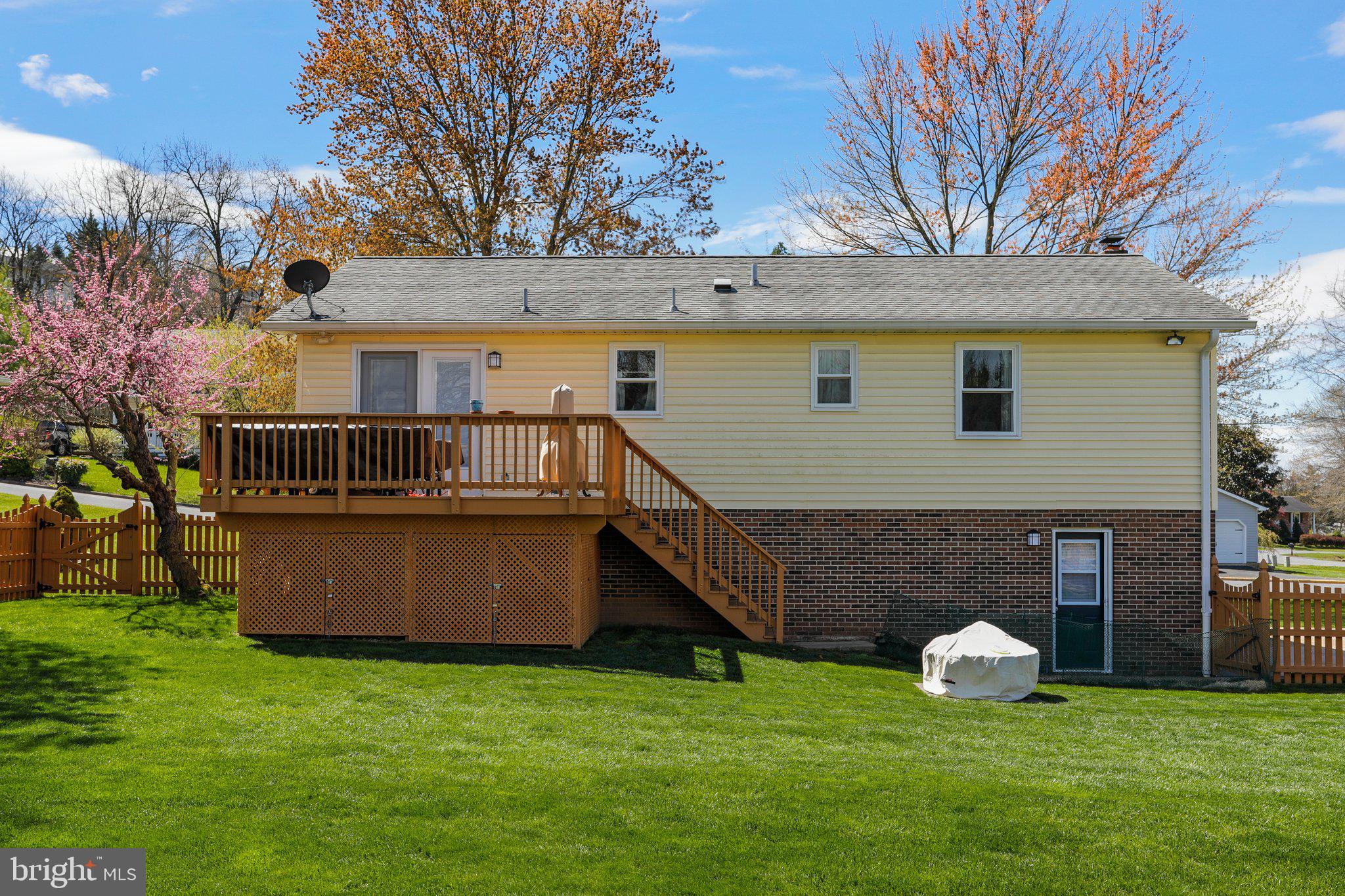 MADISON HEIGHTS - Residential