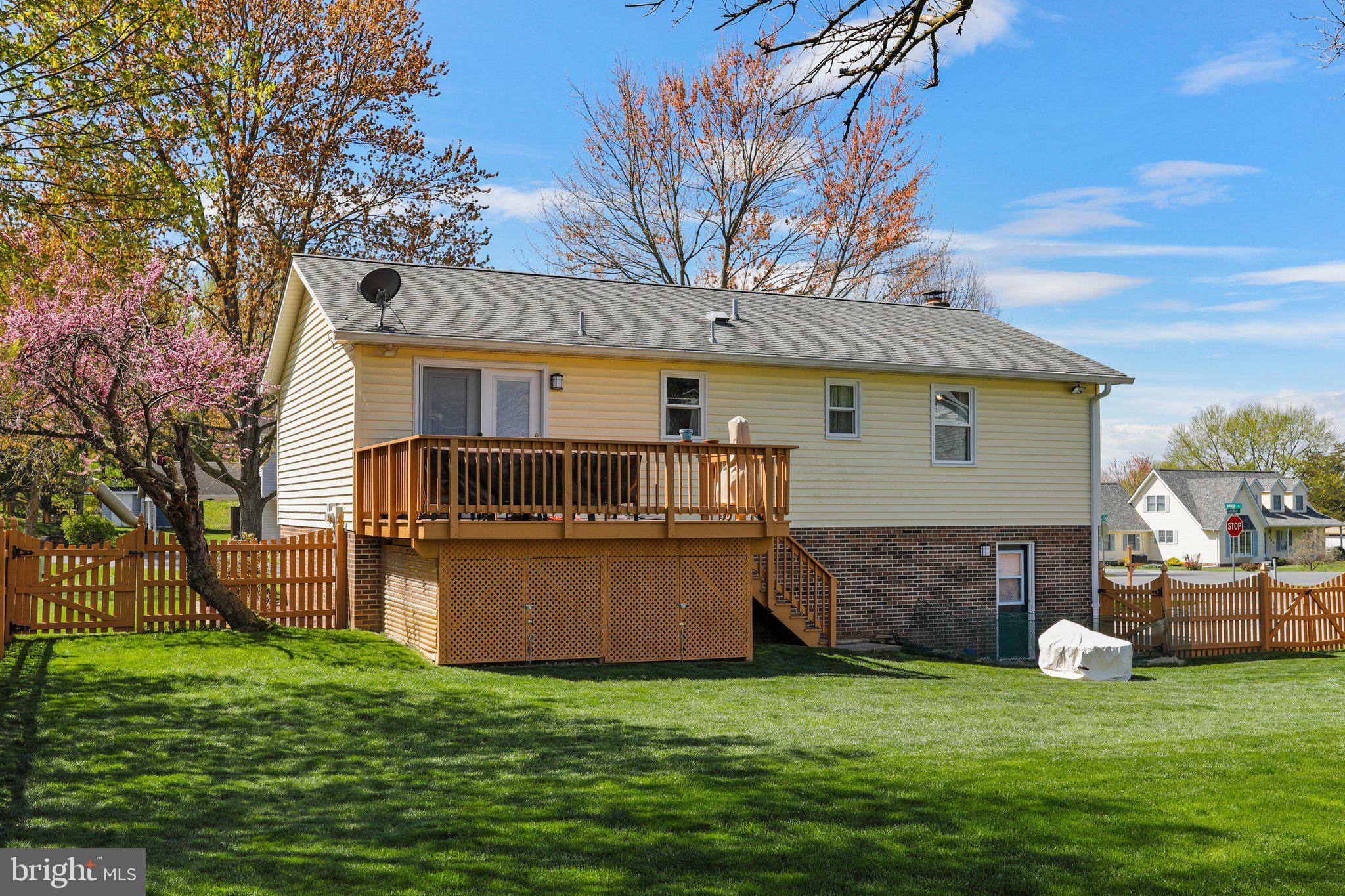 MADISON HEIGHTS - Residential