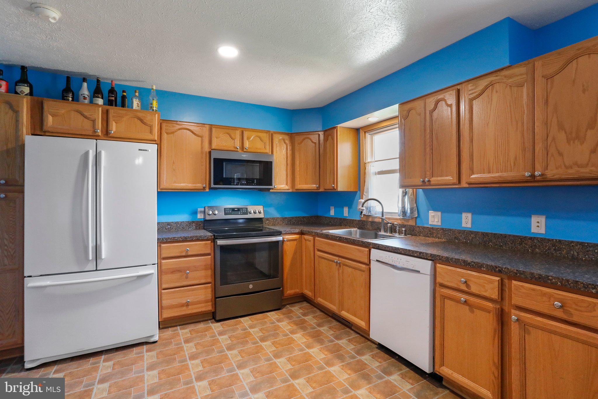 MADISON HEIGHTS - Residential