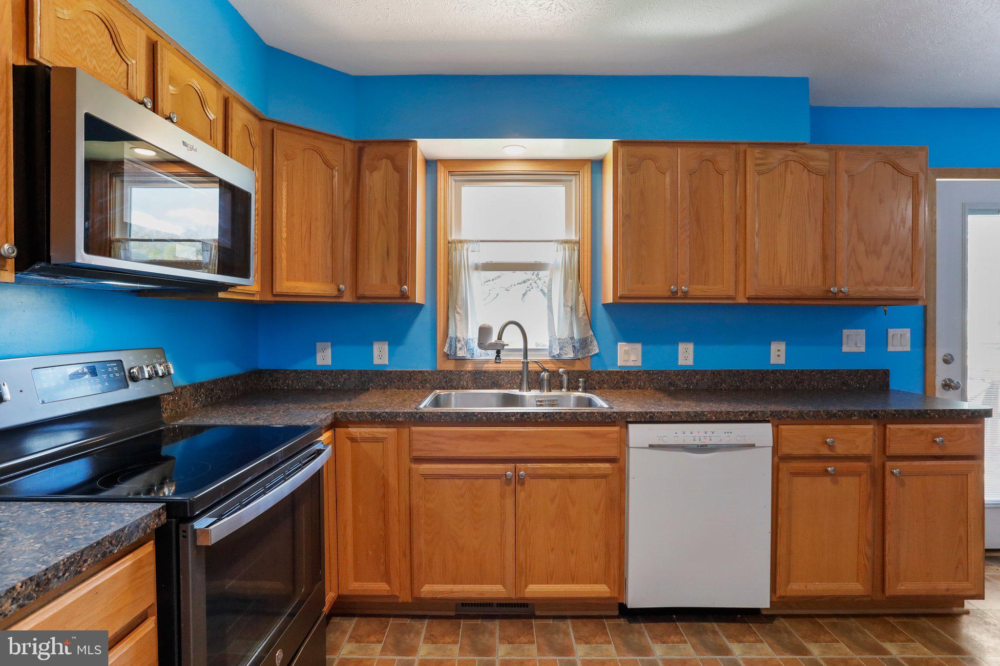 MADISON HEIGHTS - Residential