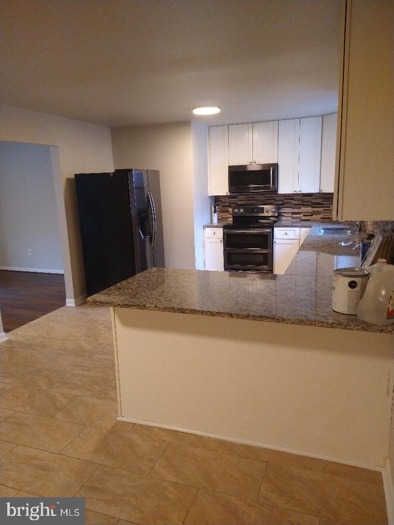 HARTWOOD VILLAGE - Residential