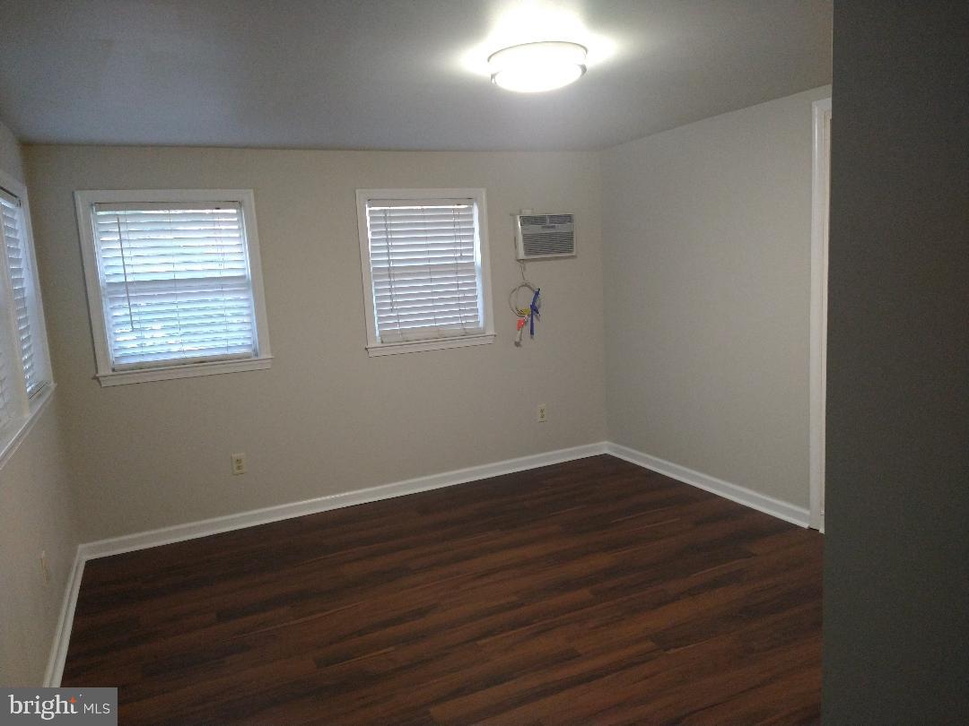 HARTWOOD VILLAGE - Residential