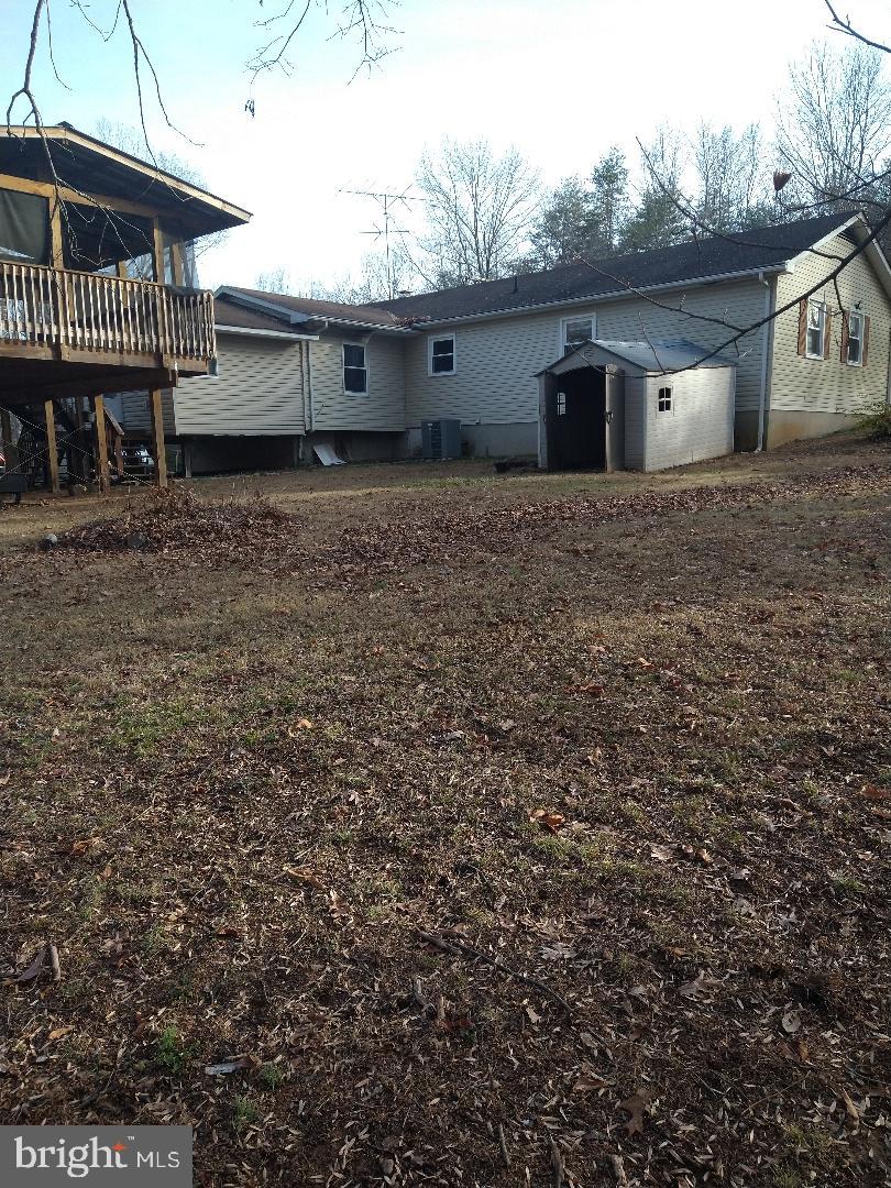 HARTWOOD VILLAGE - Residential