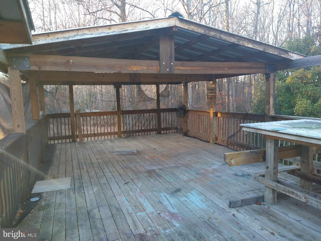 HARTWOOD VILLAGE - Residential