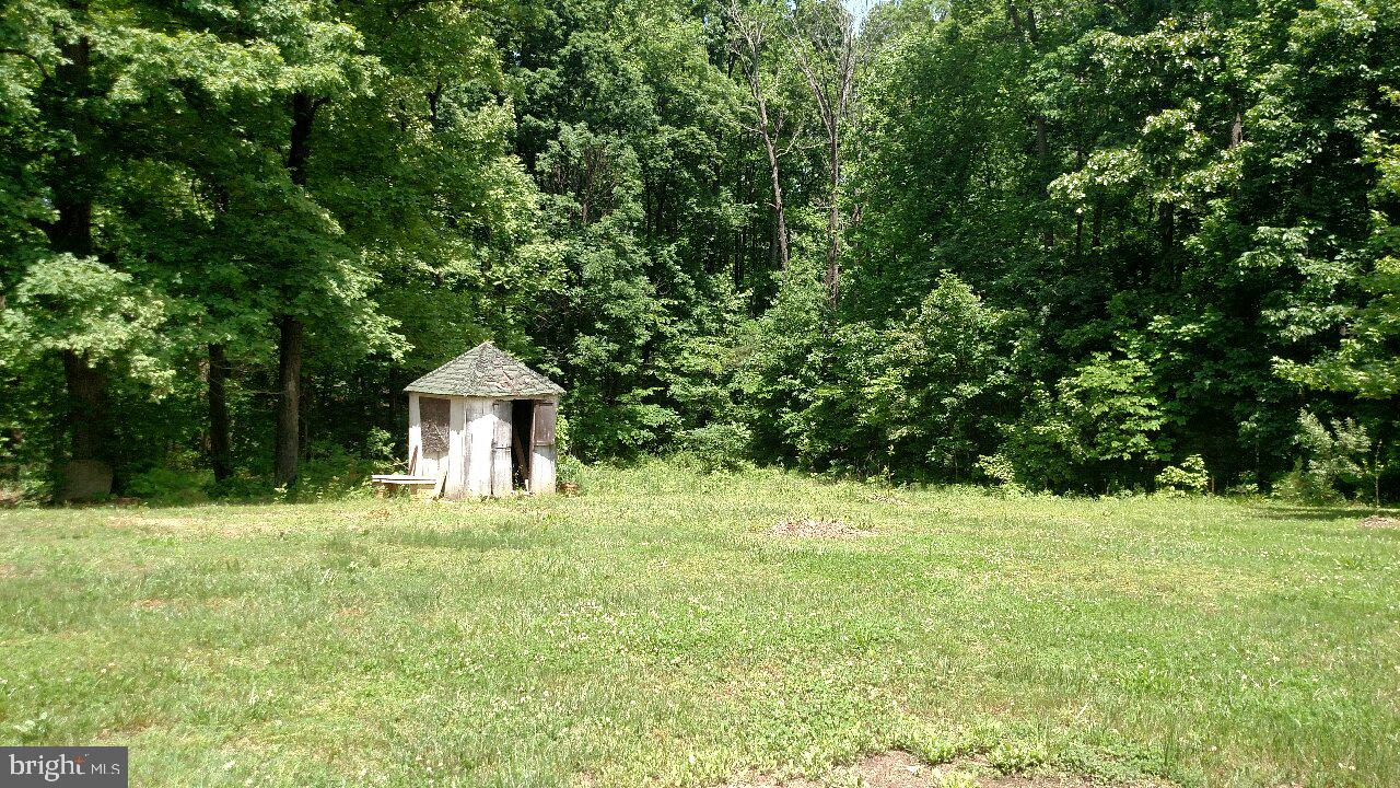 HARTWOOD VILLAGE - Residential