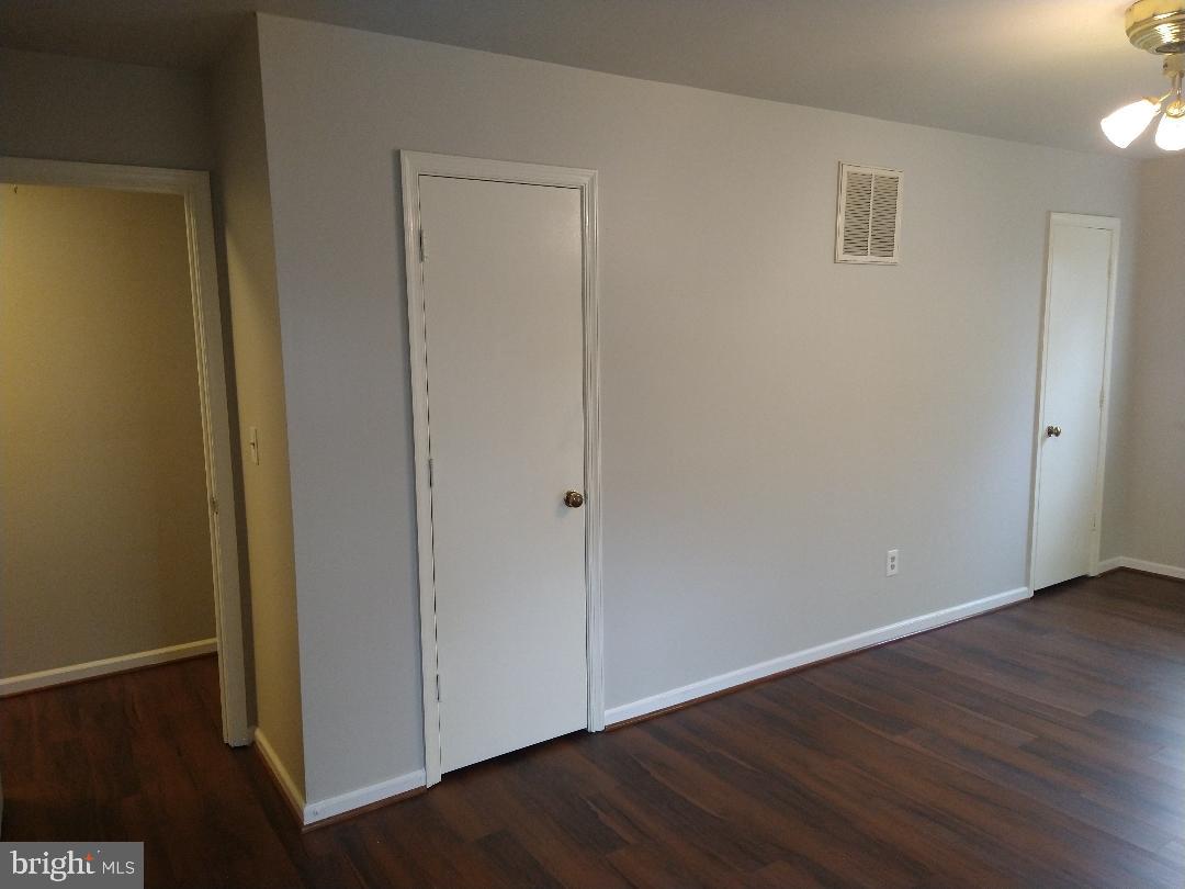 HARTWOOD VILLAGE - Residential