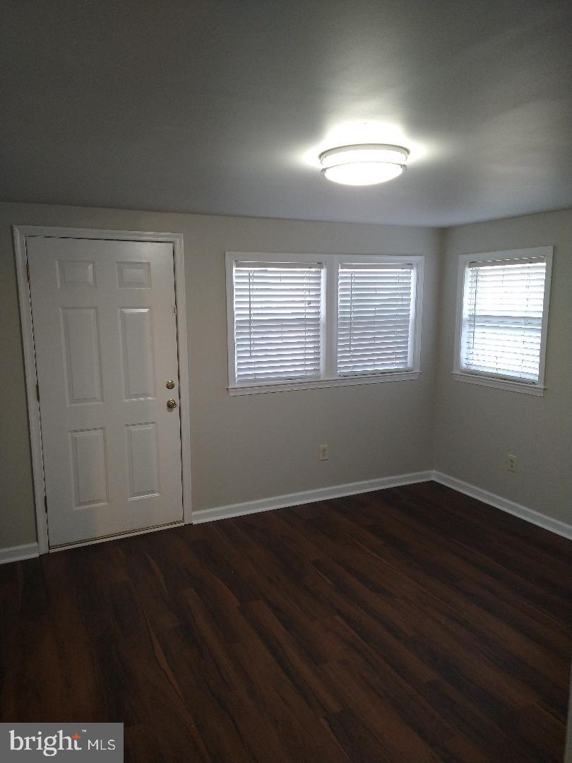 HARTWOOD VILLAGE - Residential