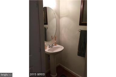 LAKELANDS - Residential Lease