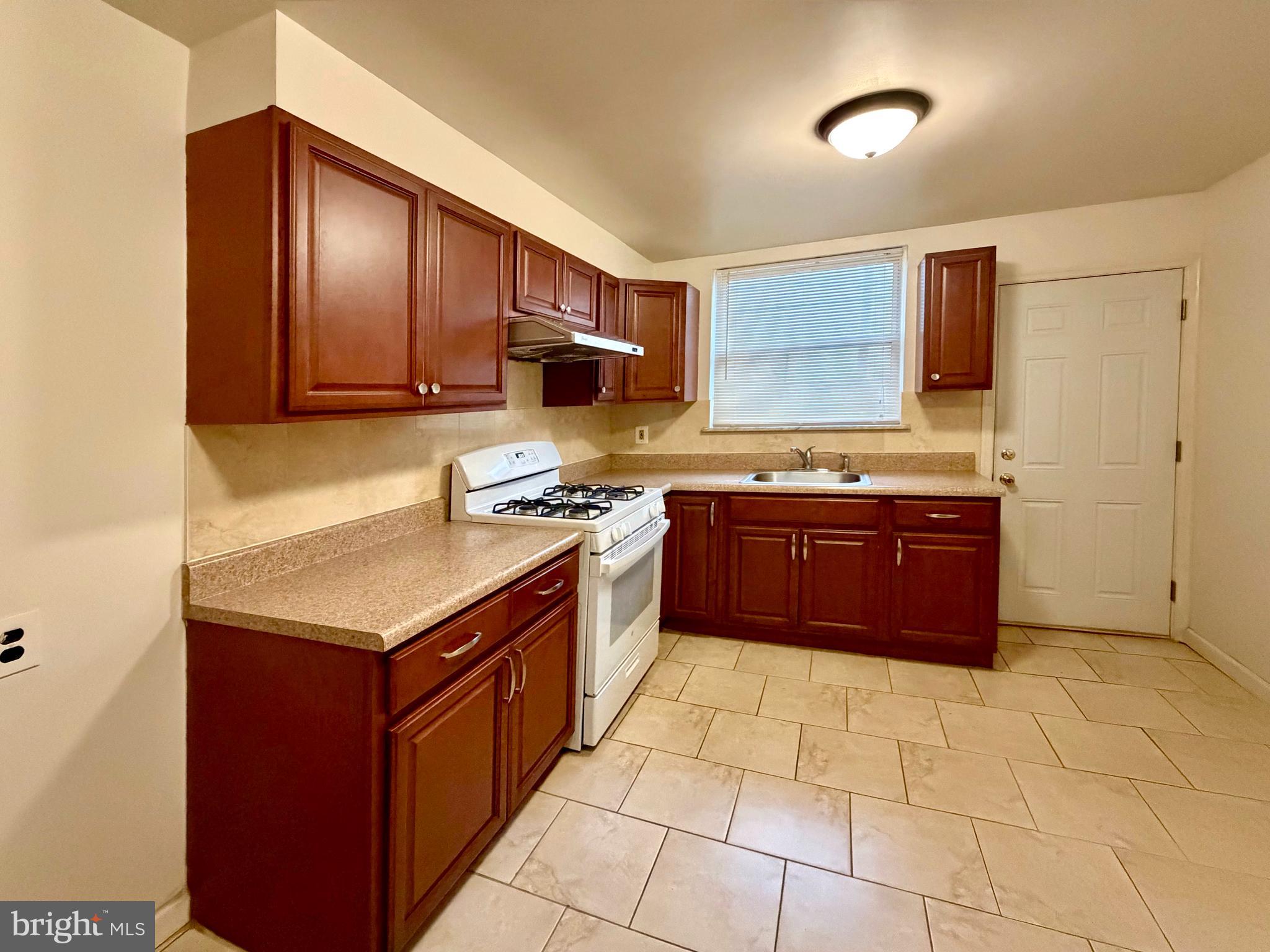 NEWBOLD - Residential