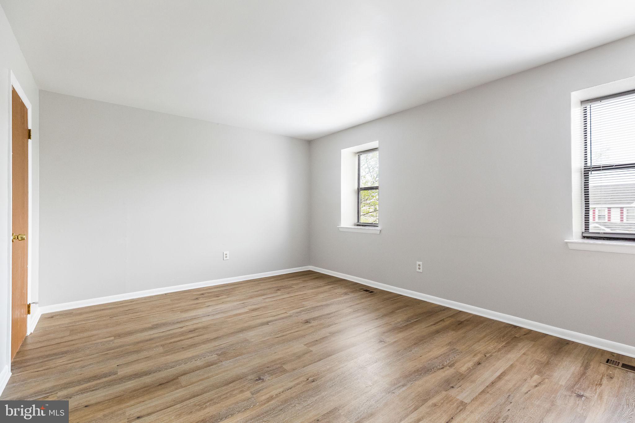 SEVEN SPRINGS - Residential Lease